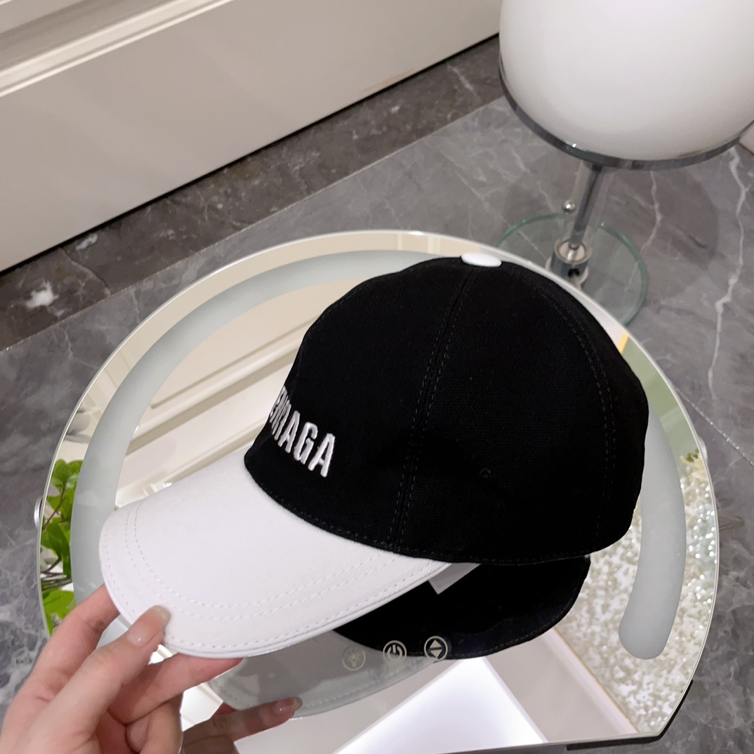 발렌시아가 모노그램 야구모자 상세 이미지 4