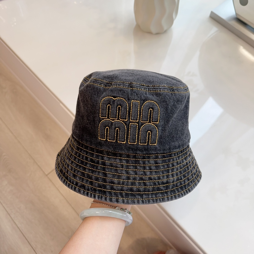 미우미우 모자 81235 Miu Miu Cap