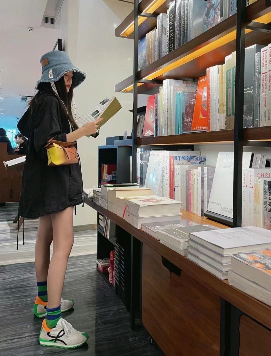 로에베 술 장식 피셔맨 모자 상세 이미지 5