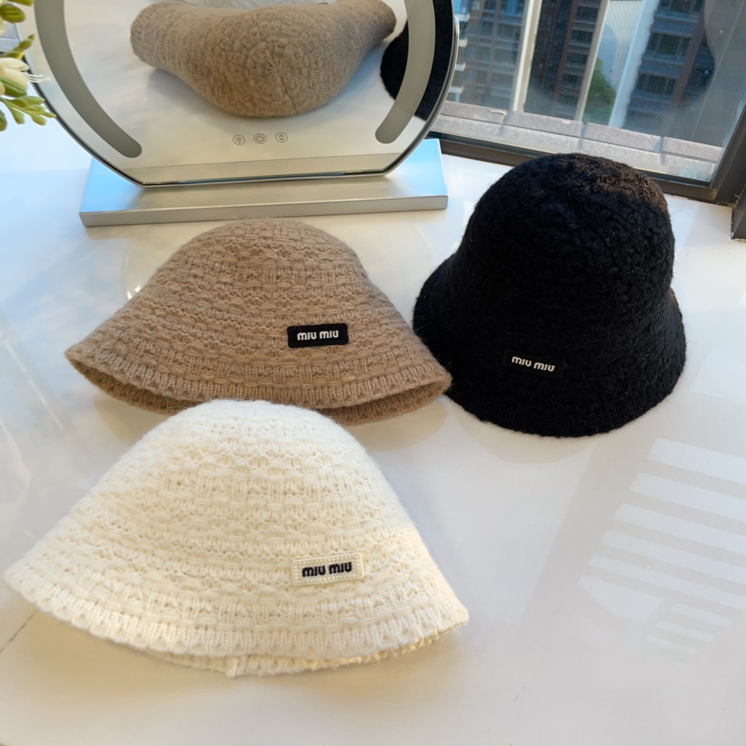 미우미우 모자 81249 Miu Miu Cap