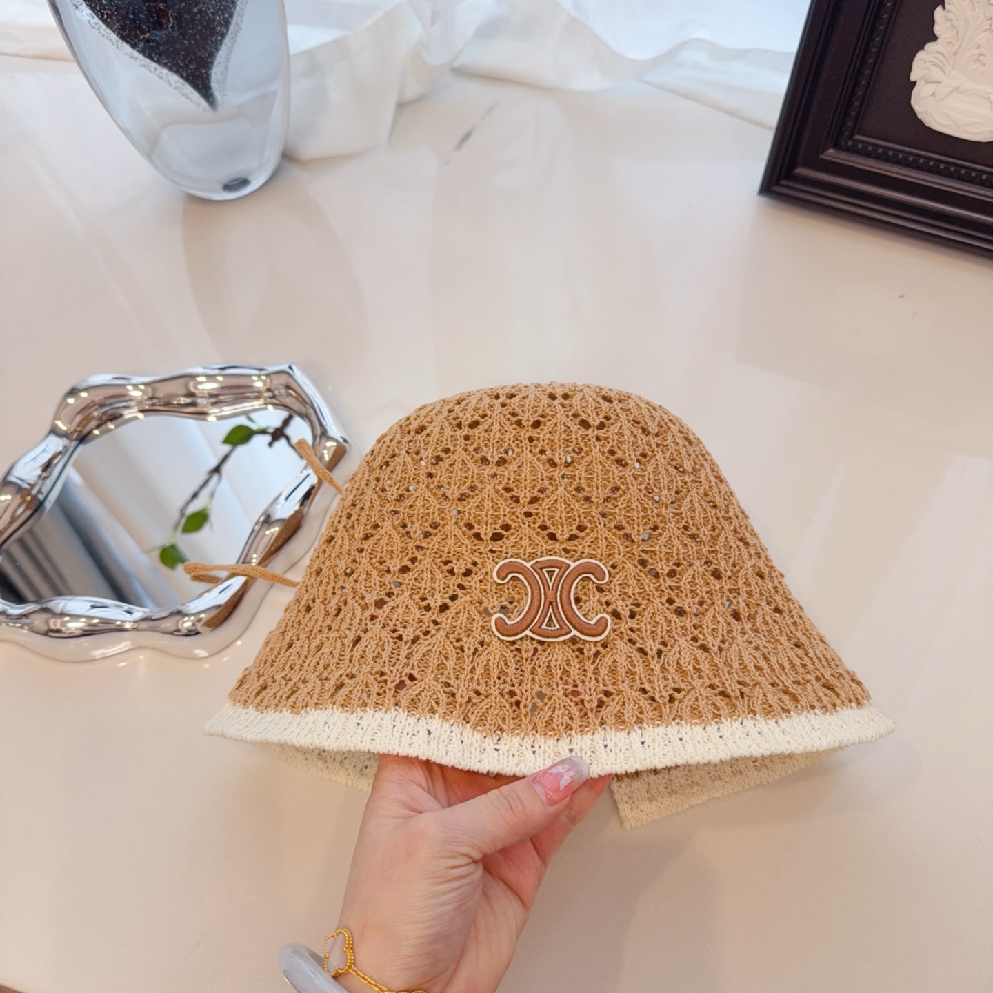 셀린느 컬러 블록 드로스트링 버킷 햇 상세 이미지 9