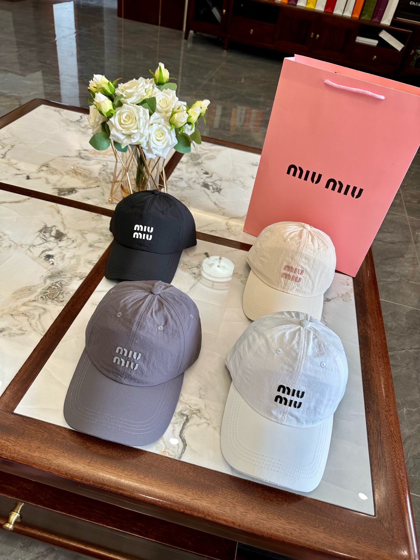 미우미우 모자 79424 Miu Miu Cap