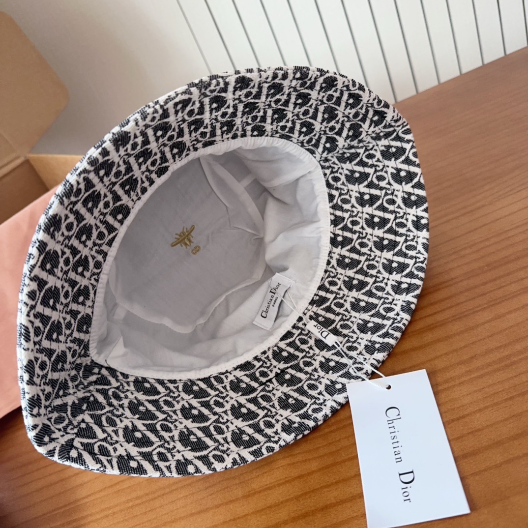 디올 모자 135037 Dior Cap 썸네일 이미지