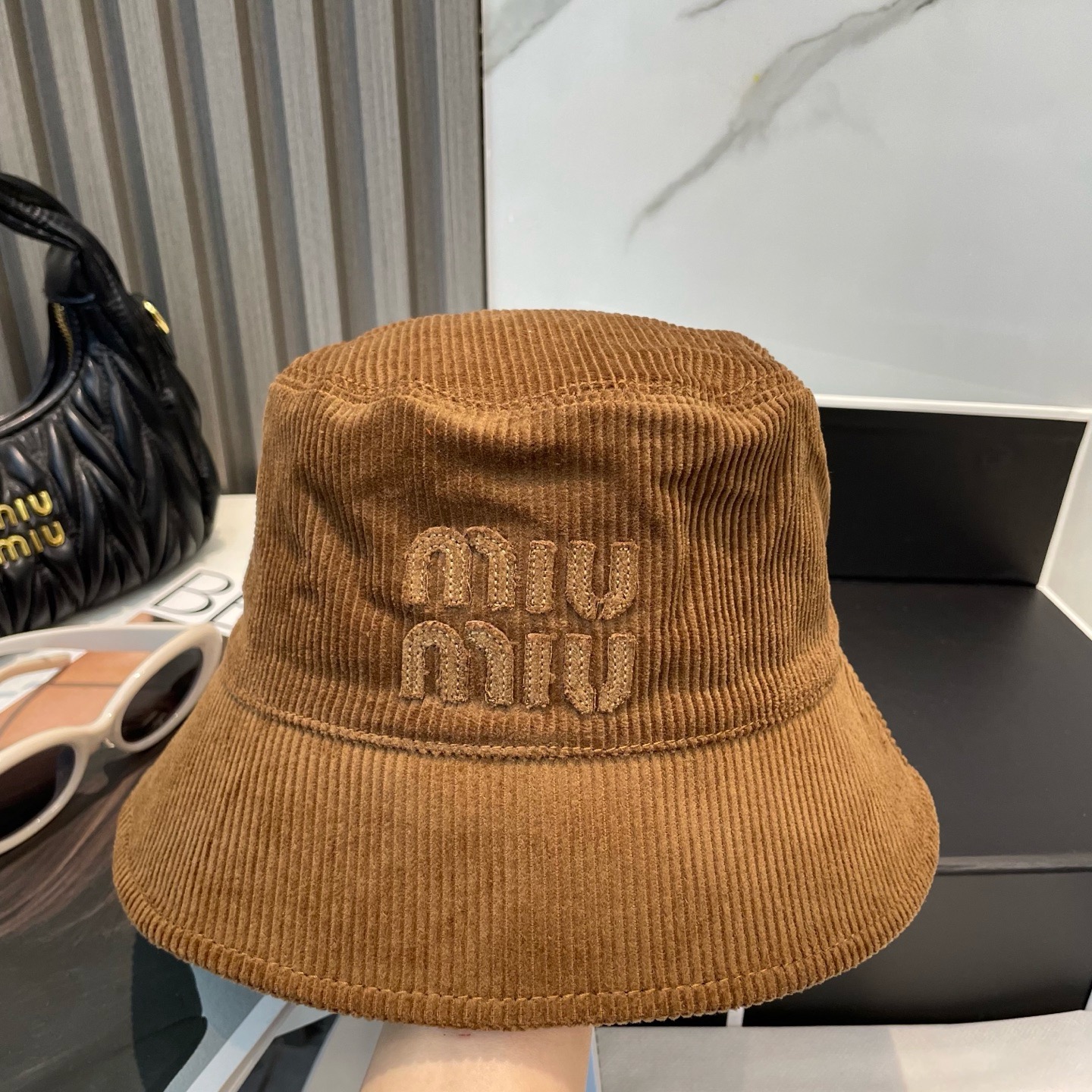 미우미우 모자 81321 Miu Miu Cap