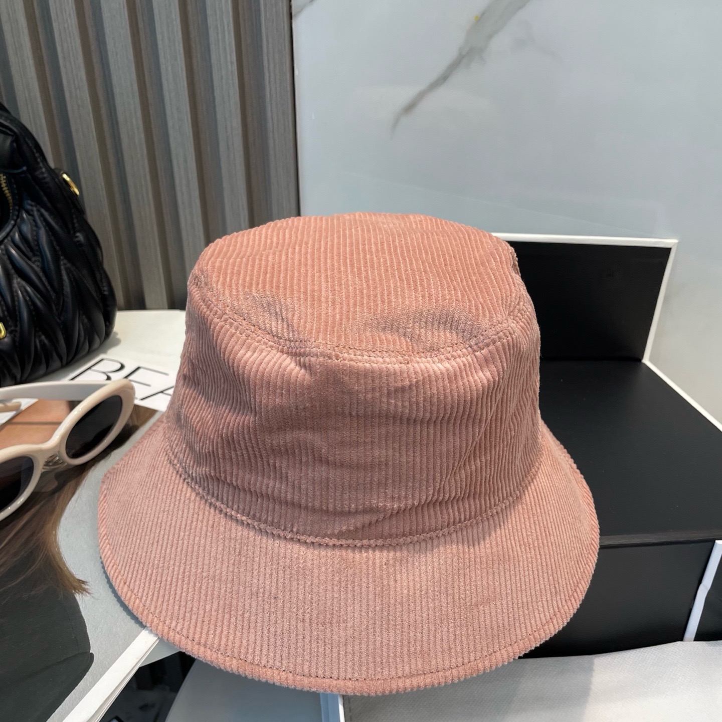 미우미우 모자 81323 Miu Miu Cap