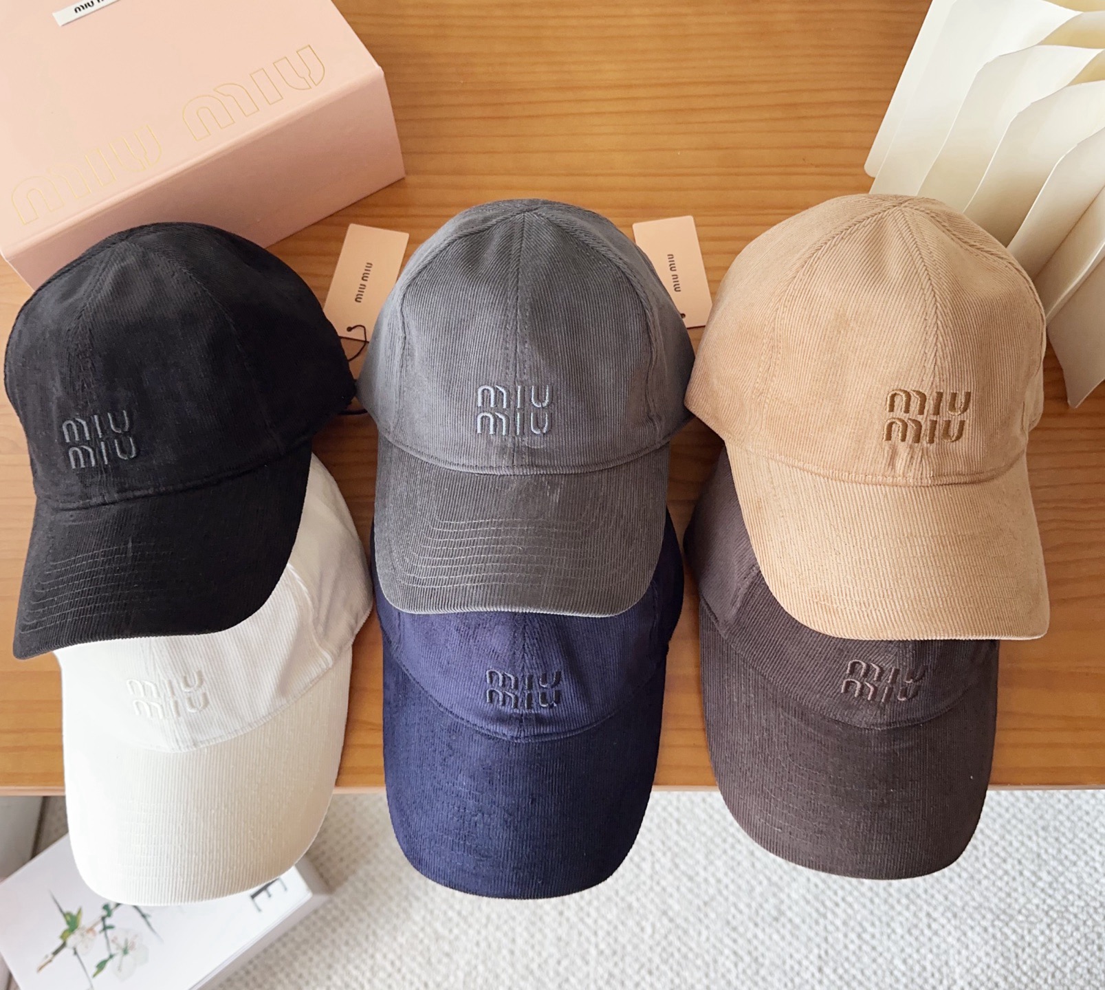 미우미우 코듀로이 베이스볼 캡 상세 이미지 9
