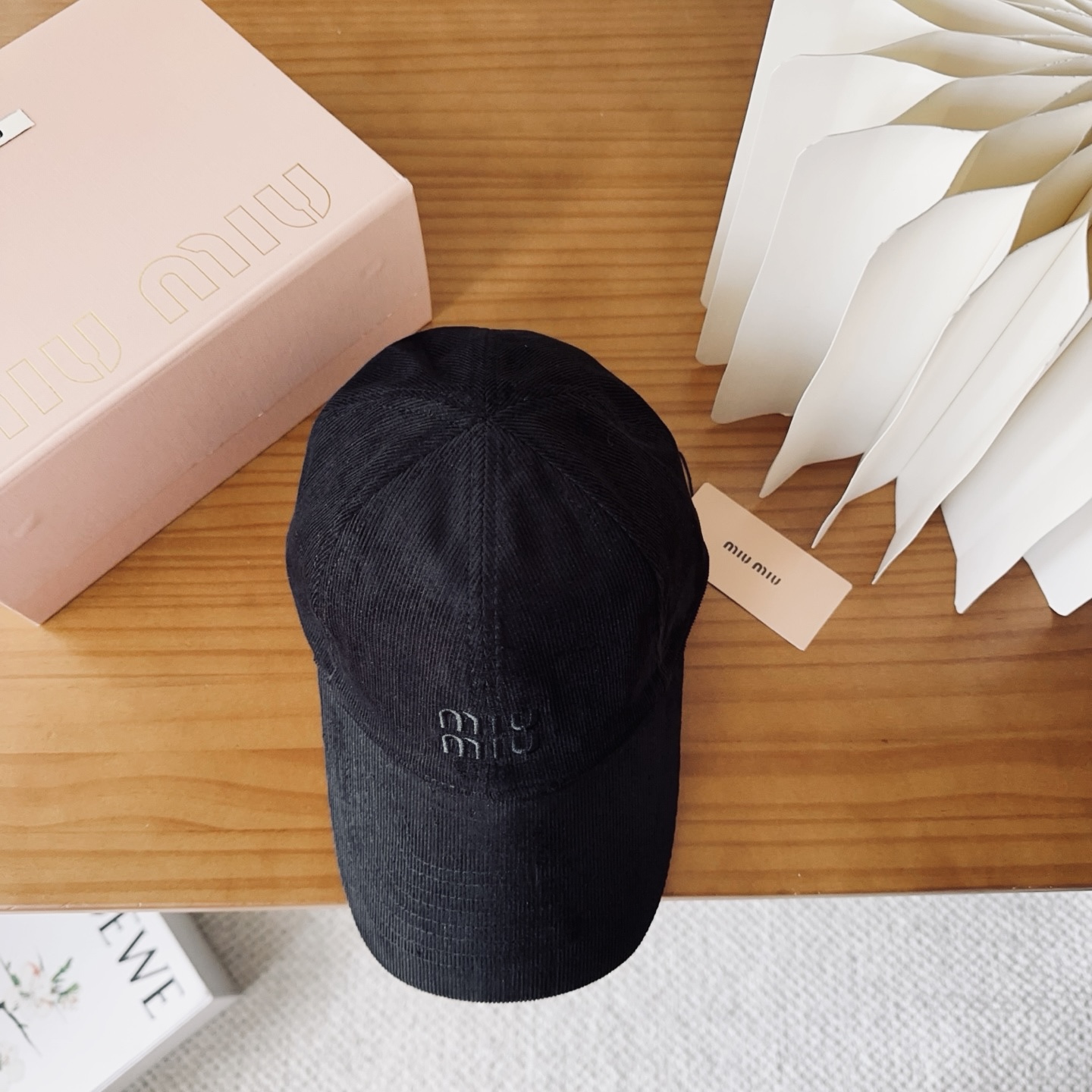미우미우 모자 81349 Miu Miu Cap
