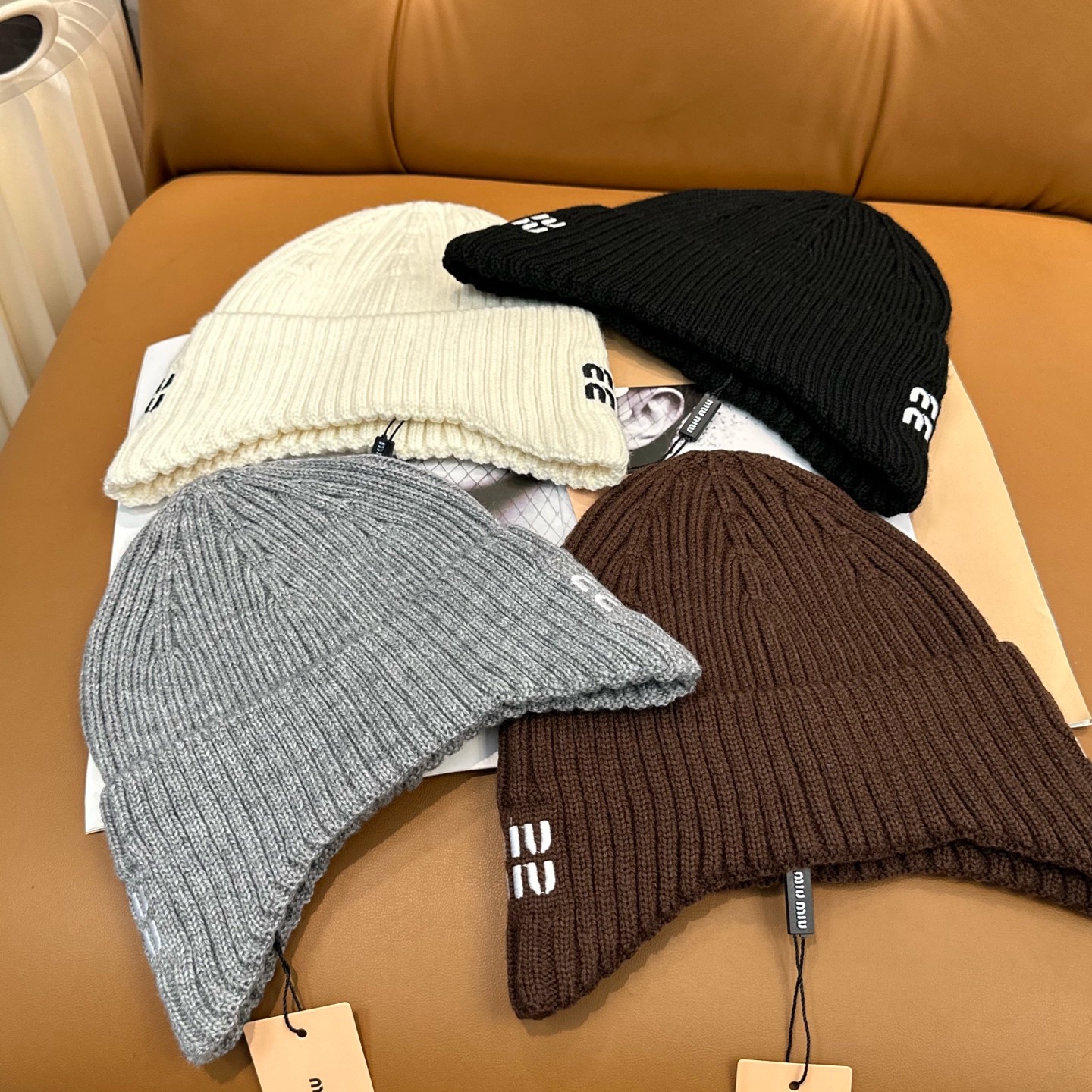 미우미우 모자 81414 Miu Miu Cap 상세 이미지 7