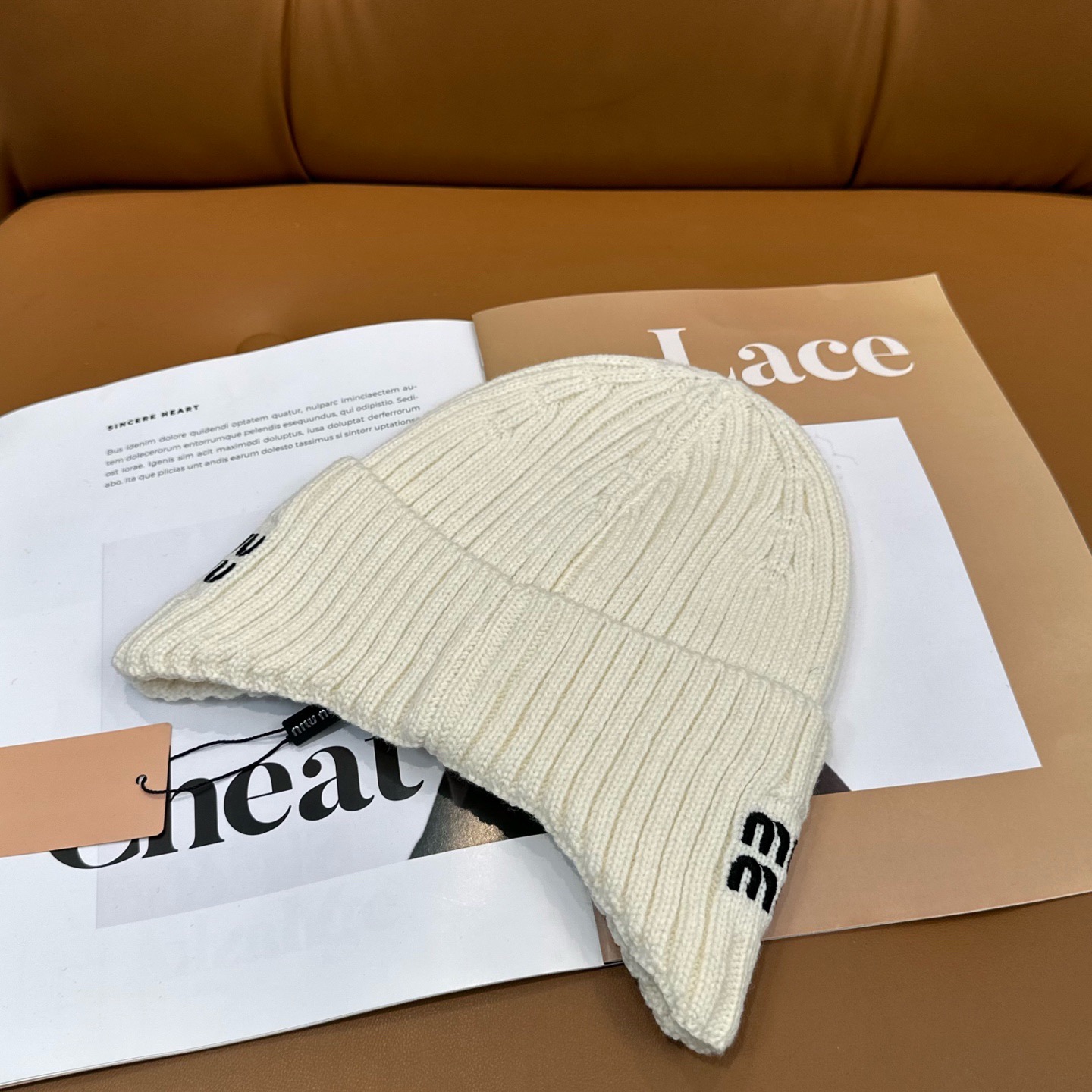 미우미우 모자 81417 Miu Miu Cap