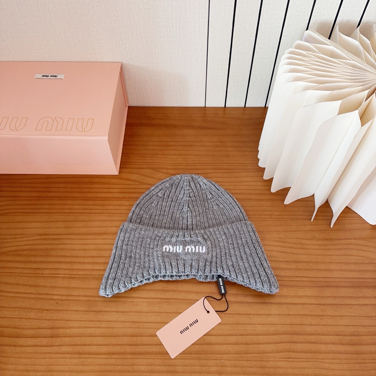 미우미우 모자 80878 Miu Miu Cap