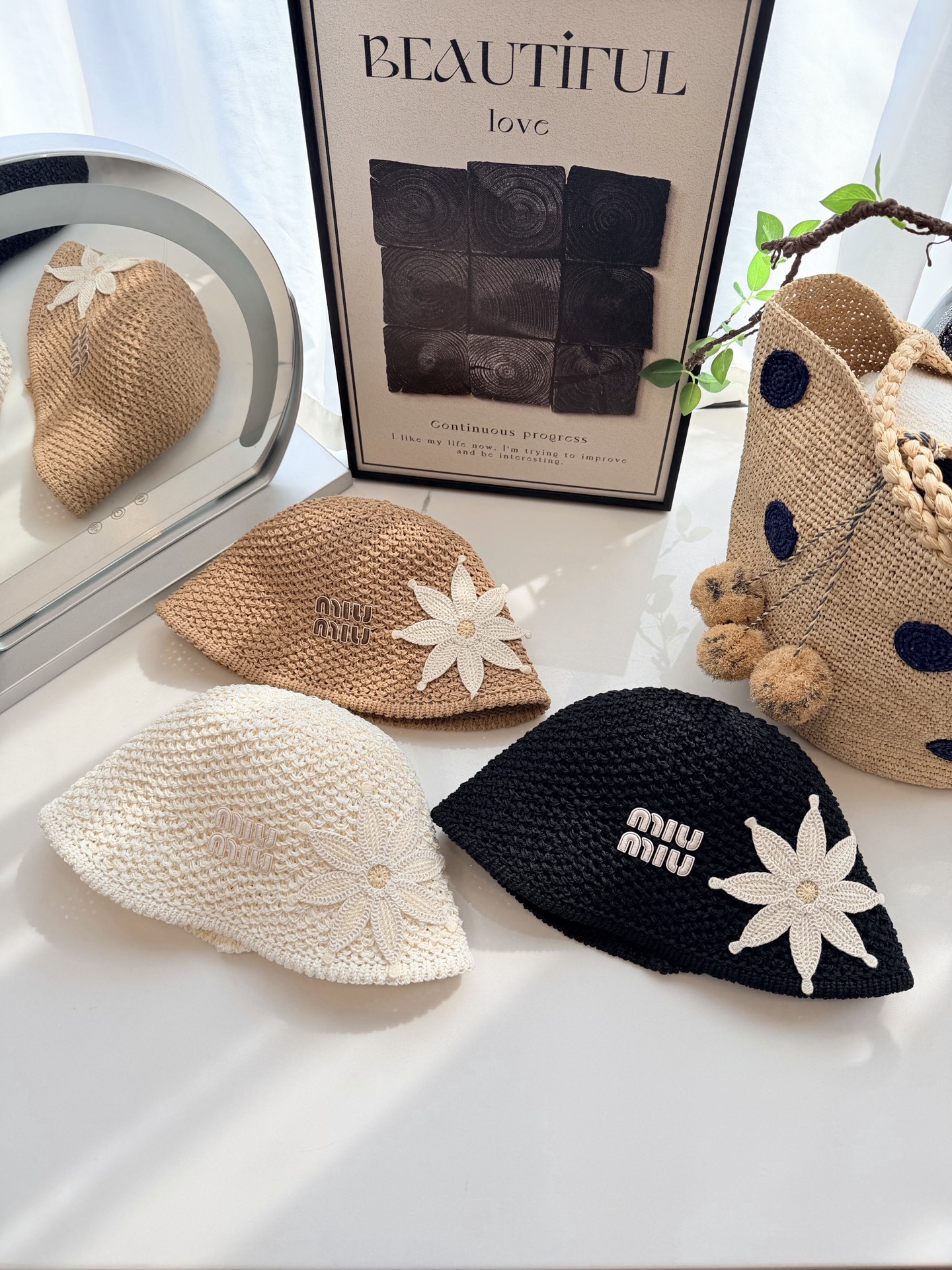 미우미우 모자 80747 Miu Miu Cap