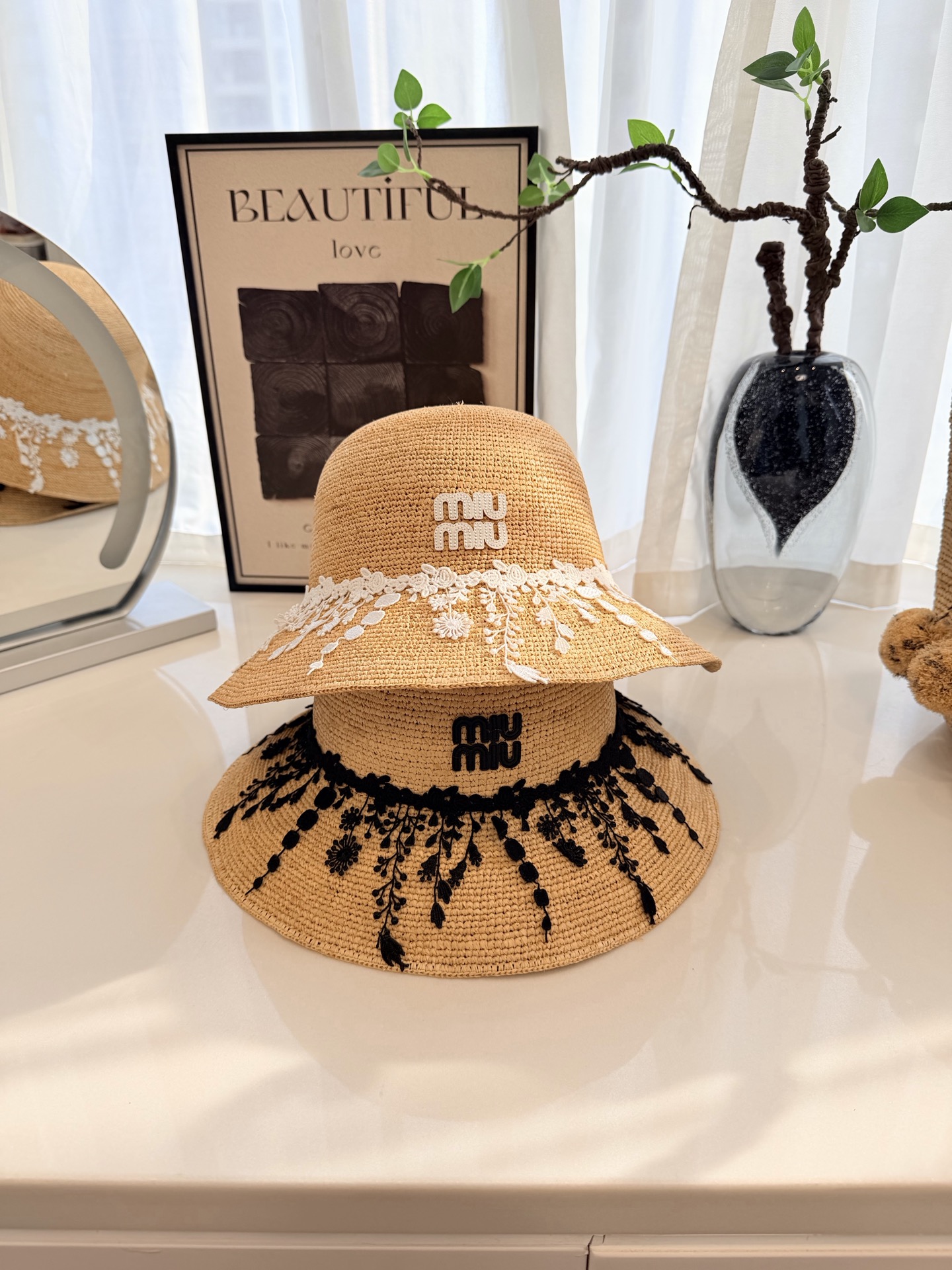 미우미우 모자 80775 Miu Miu Cap