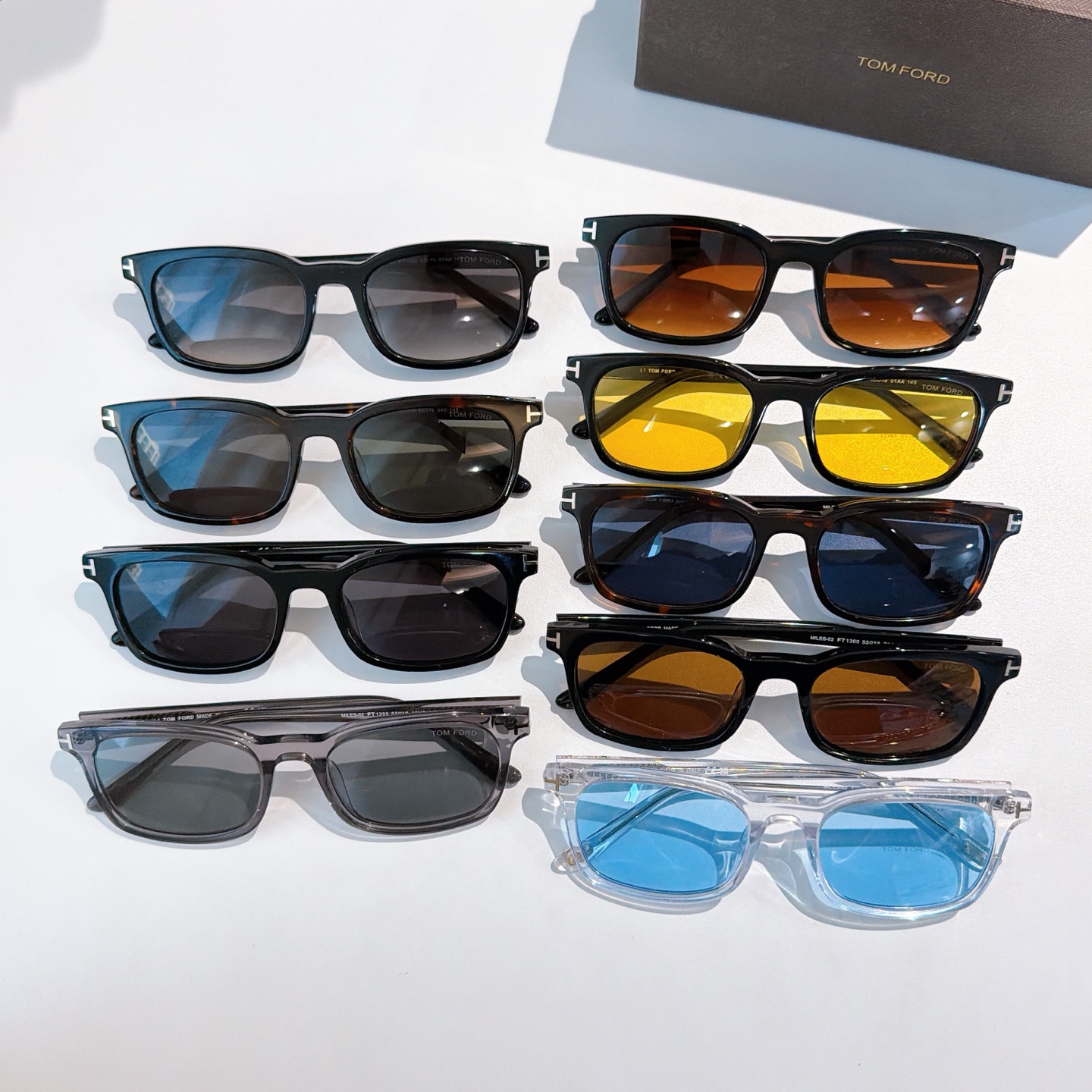 TOM FORDMod：FT1300Size：53-19-145🔝🔝