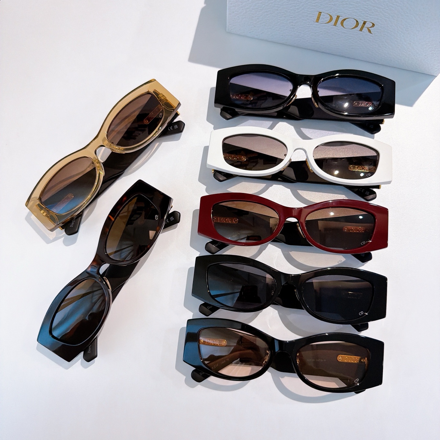 DIO* MOD：DiorOmbre S1FSize：55口19 145 🔝🔝