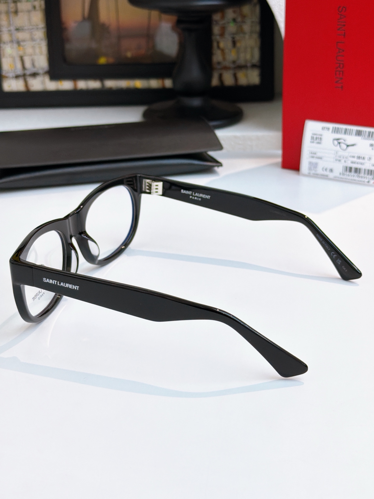 Saint Laurent SAINT LAURENT