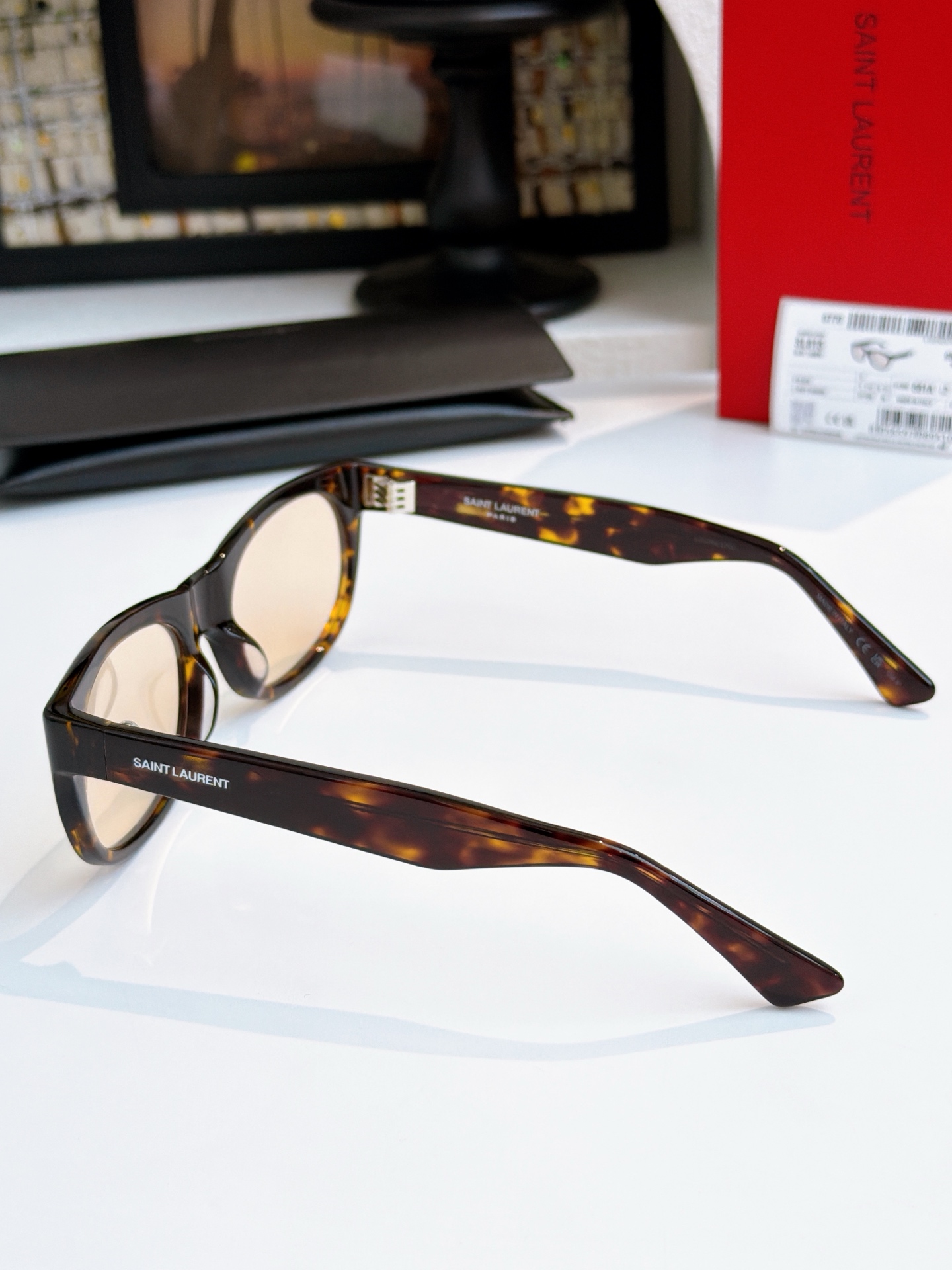 Saint Laurent SAINT LAURENT