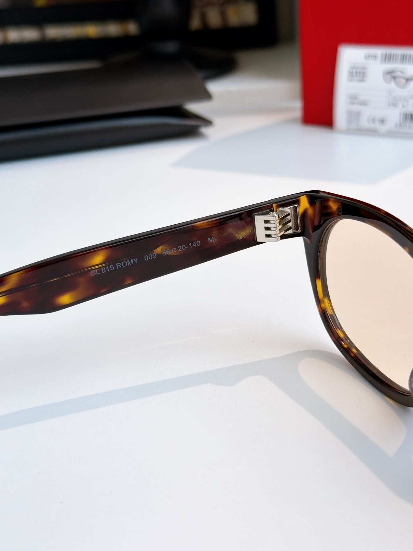 Saint Laurent SAINT LAURENT