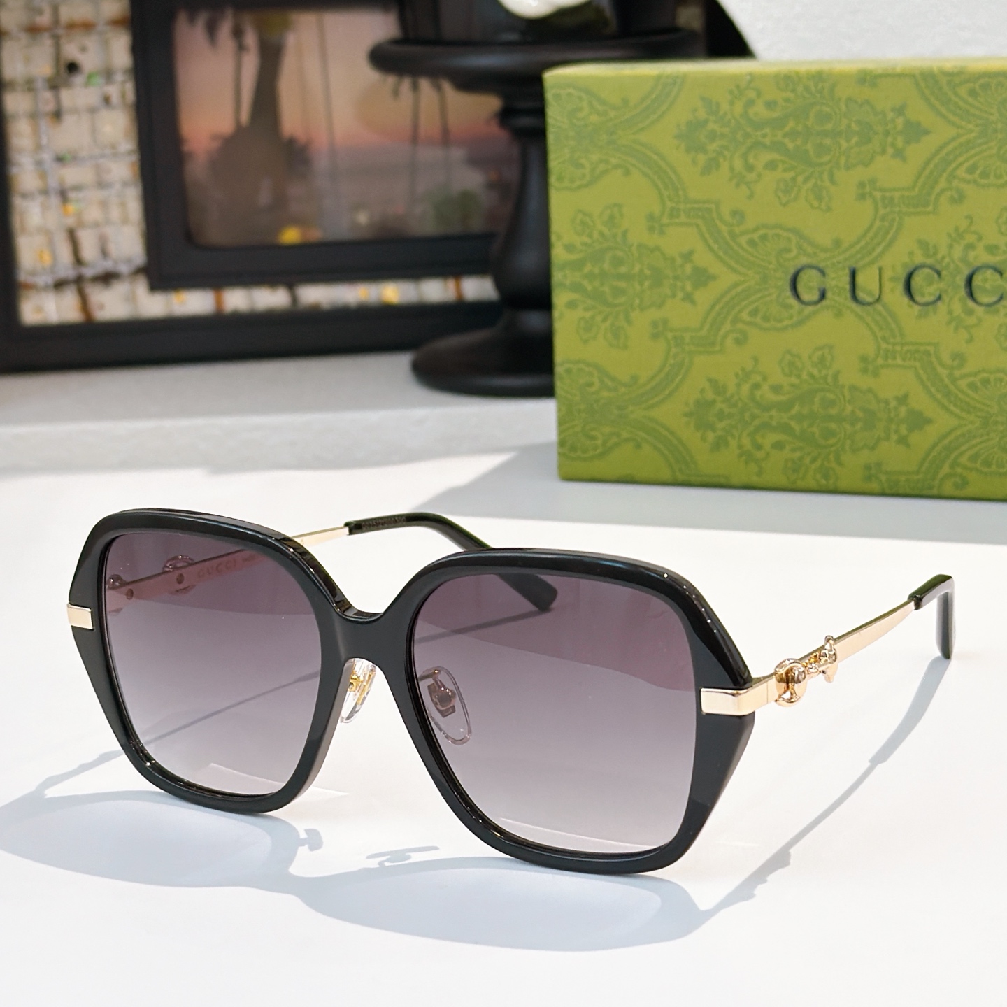 GUCC* MODEL：GG2055SA Talla：57口17-145 🉐140