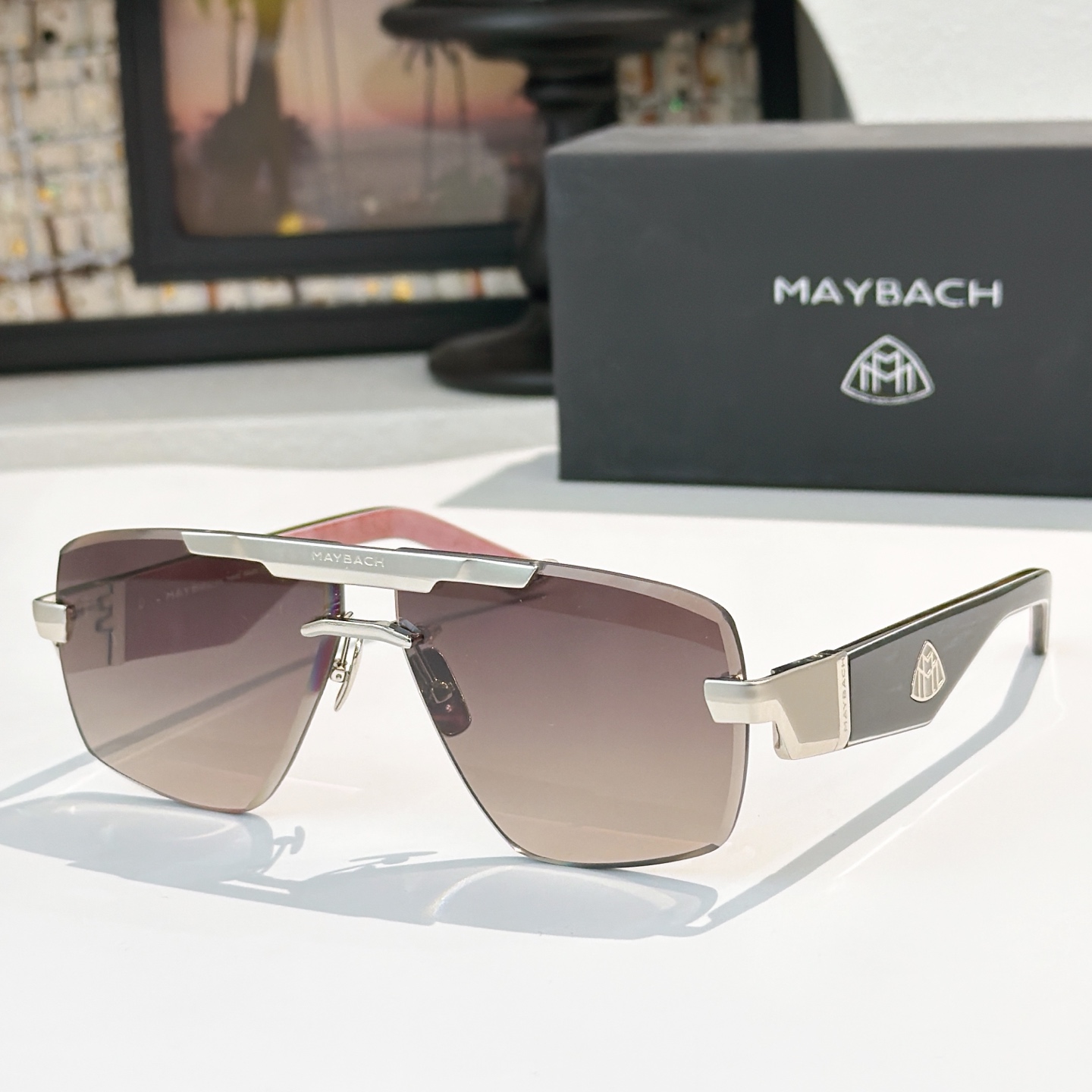 MAYBACH迈巴赫MODEL：PRESIDENTSIZE：62口11-145🔝🔝