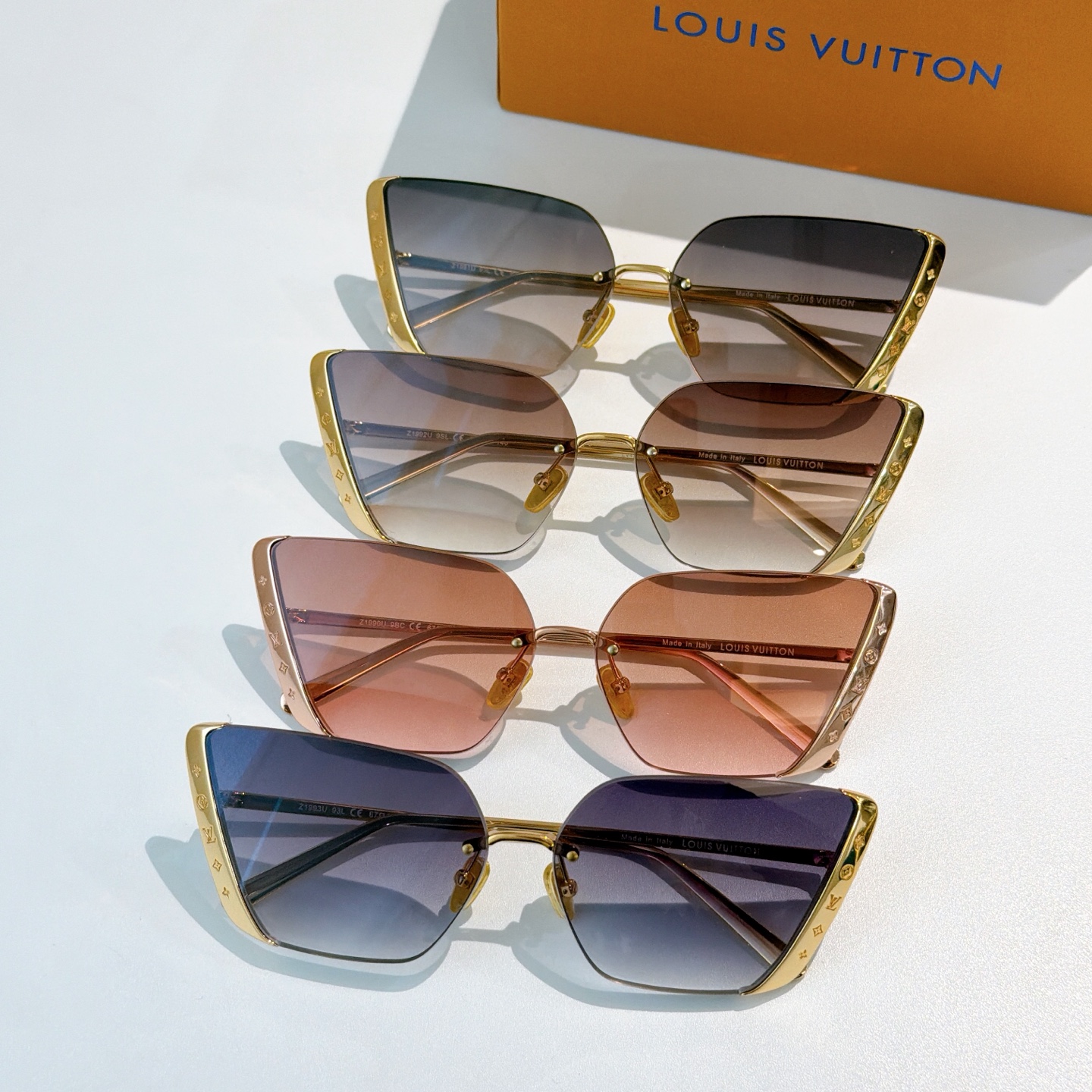 LOUIS VUITTO*Lisa同款欧阳娜娜同款Z1994U Z1992U Z1993U🔝🔝