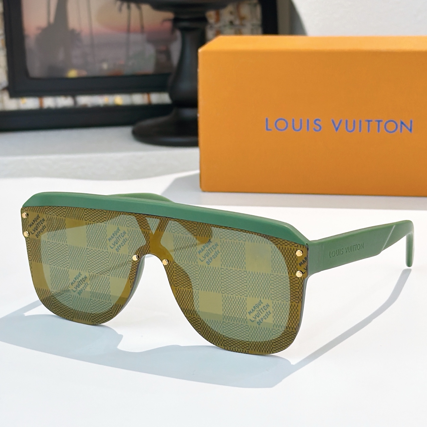 Louis Vuitto* Mod: Z2903U Size: 140口14 🉐150