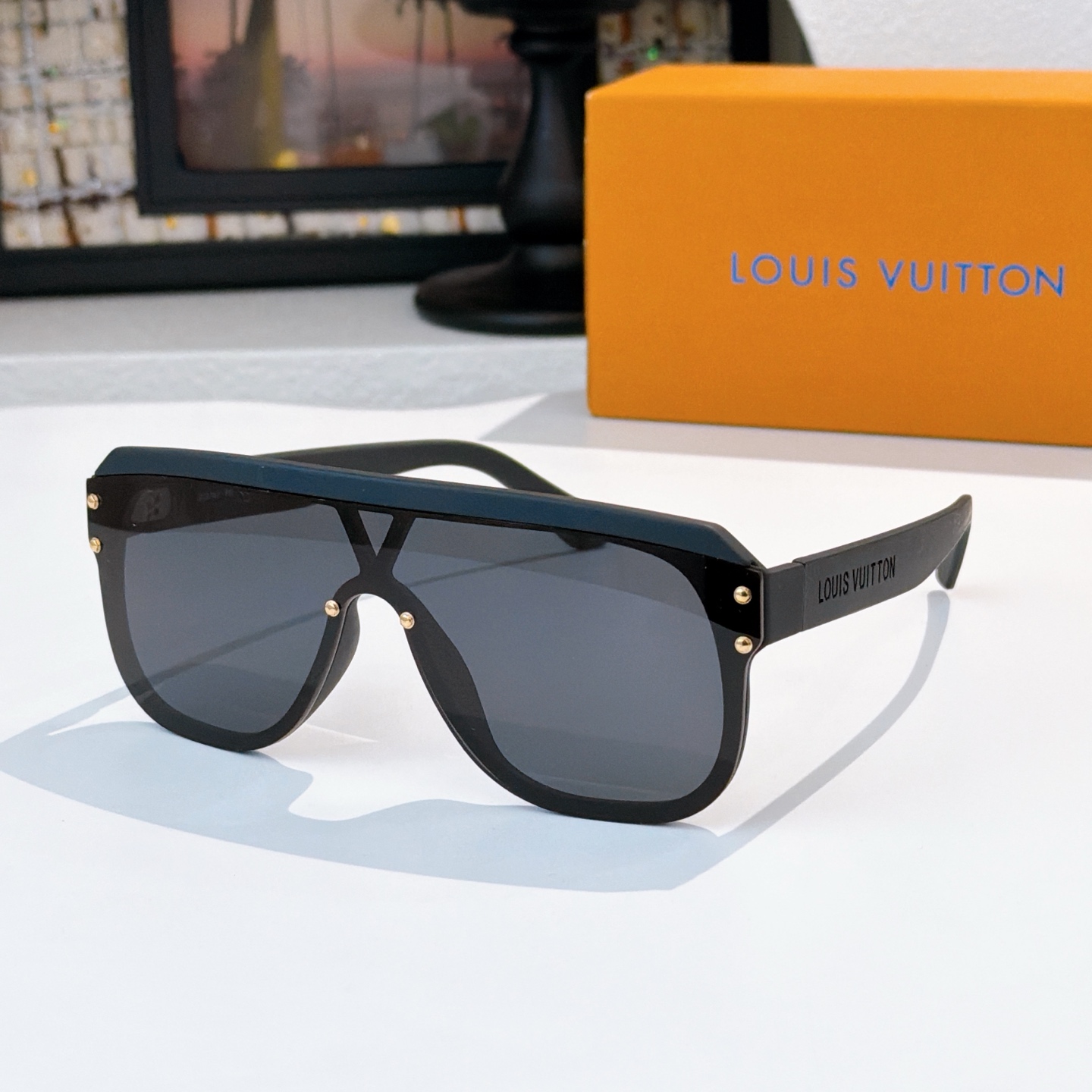 LOUIS VUITTONMODEL：Z2878USIZE：53口22-145🔝🔝！