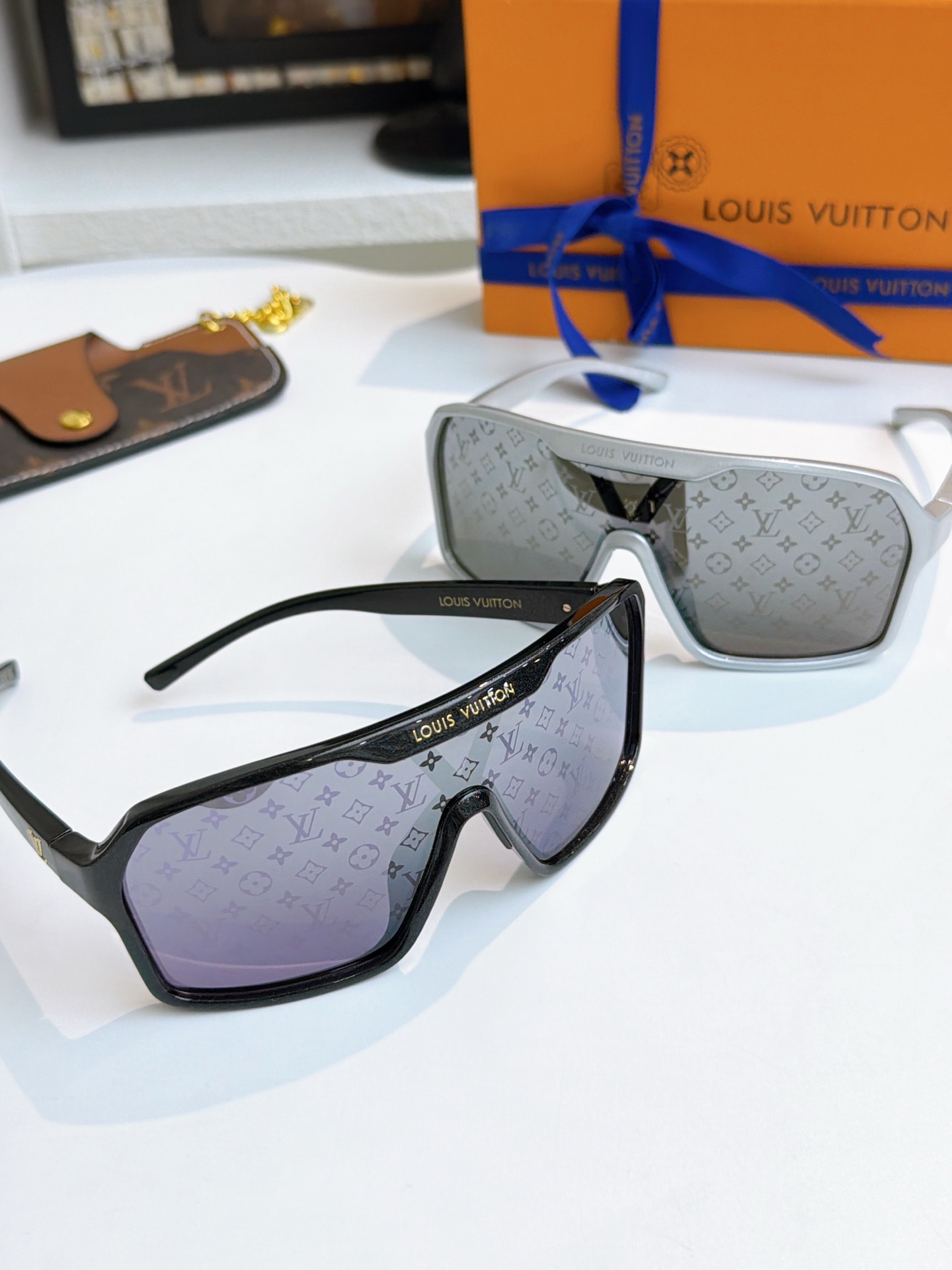 新品风镜 度假必备LV Tramontane MaskLouis vuiotto*Mod：Z3103U 