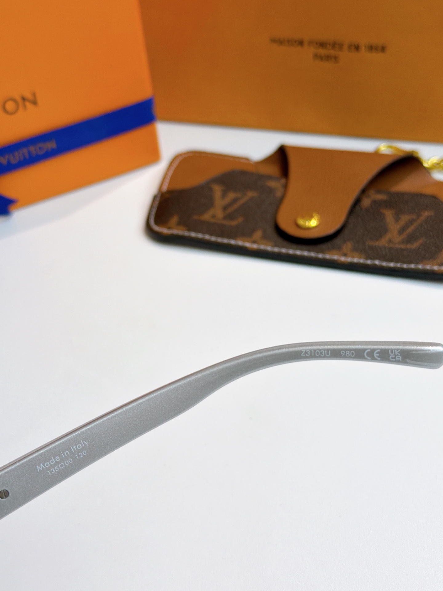 LV glasögon New Arrival — photo 9