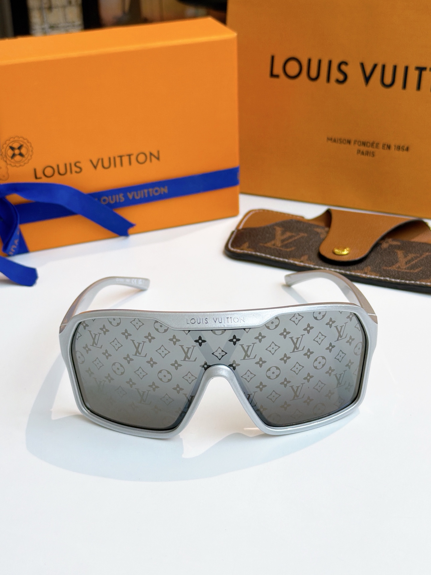 LV glasögon New Arrival — photo 2