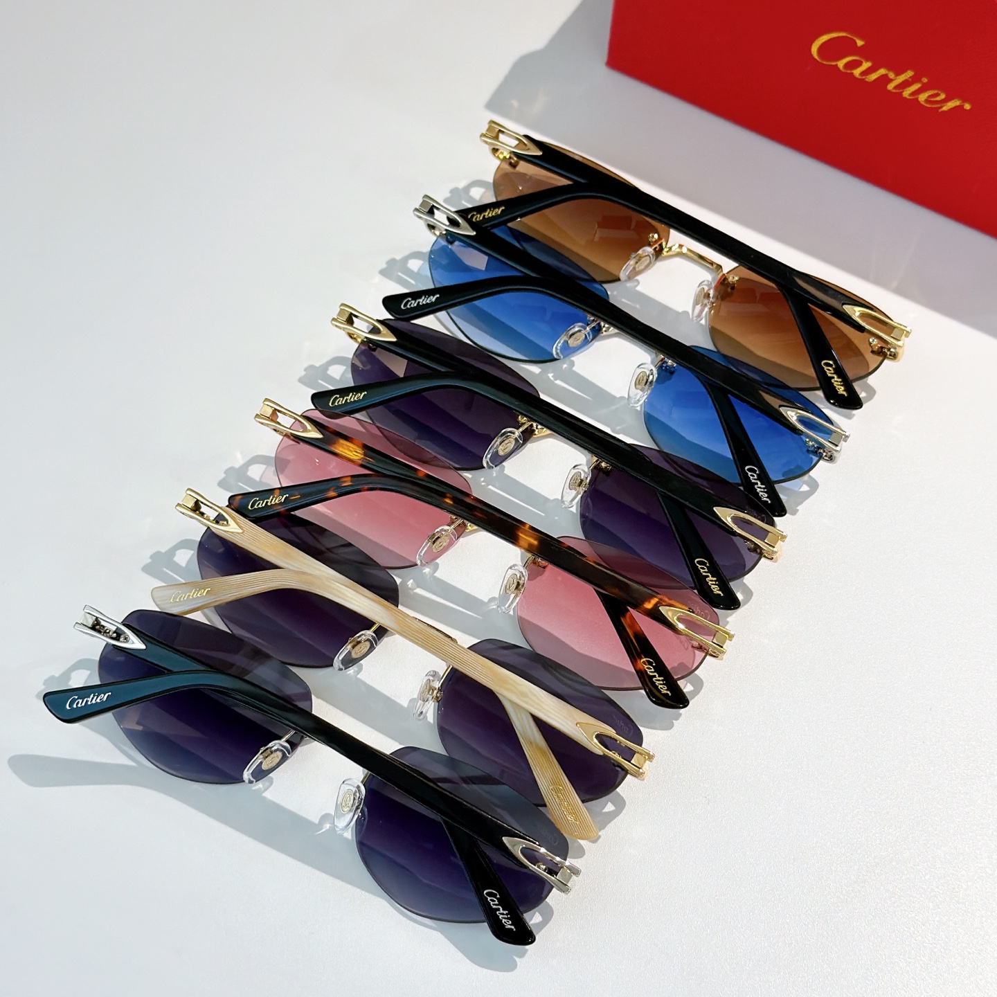 Cartie*MOD：CT0580Ssize：56-18 145🔝🔝