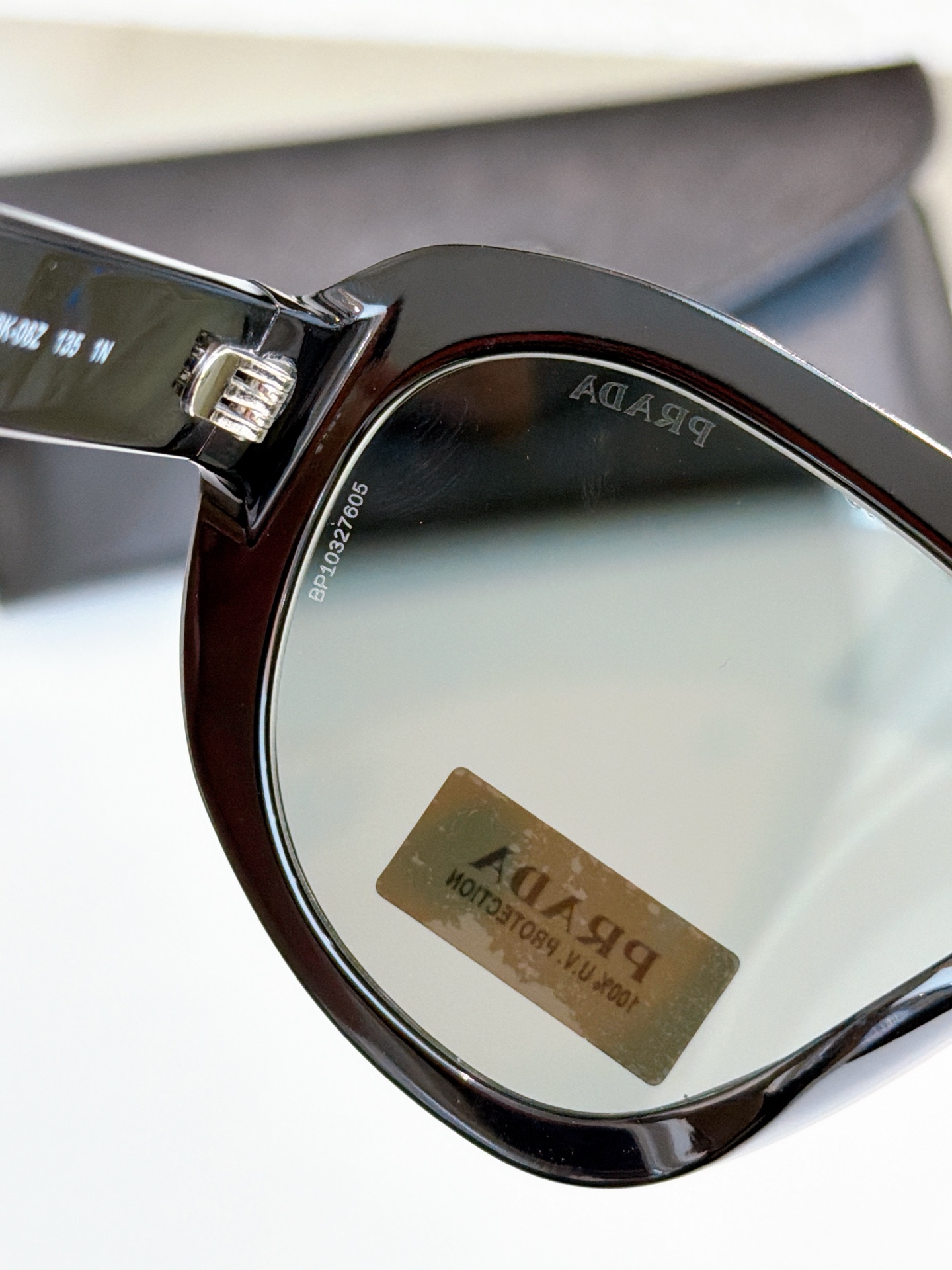 Prad*Mod ：SPR C05Size ：57口18-135Originial qualityThe