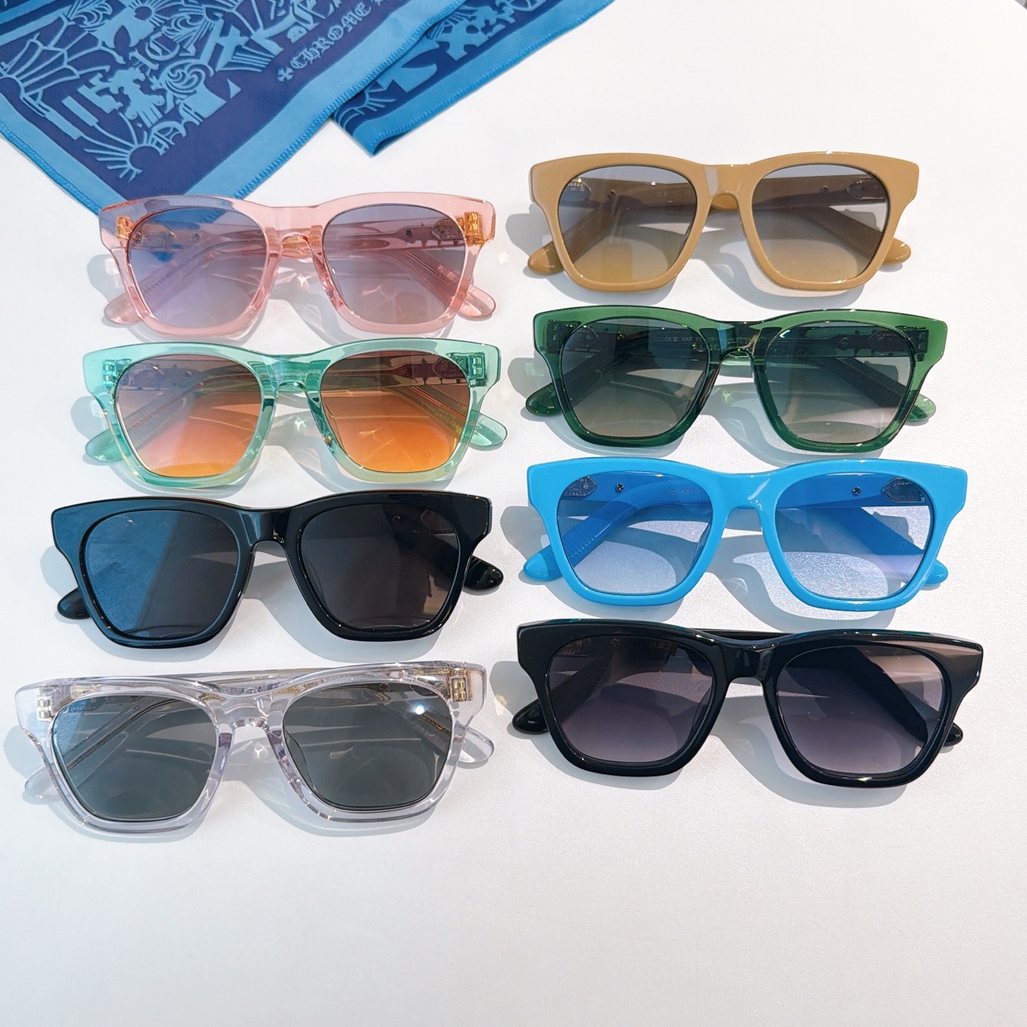 Chrome HeartsMod：CLITTERATISize：53口19-142 🔝🔝