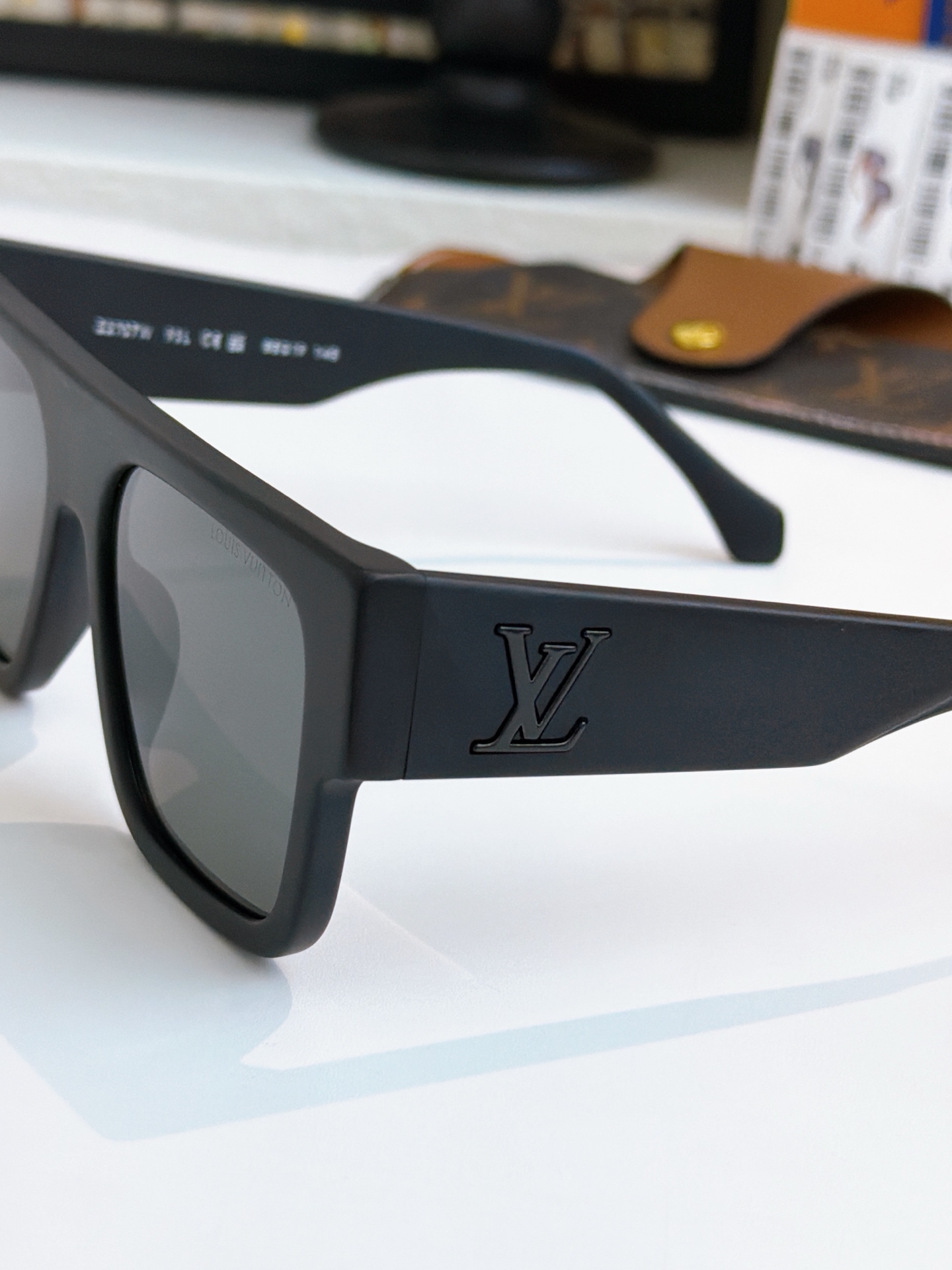 高版本Originial qualityLouis Vuitto*MOD：Z2180w Z2707w Z