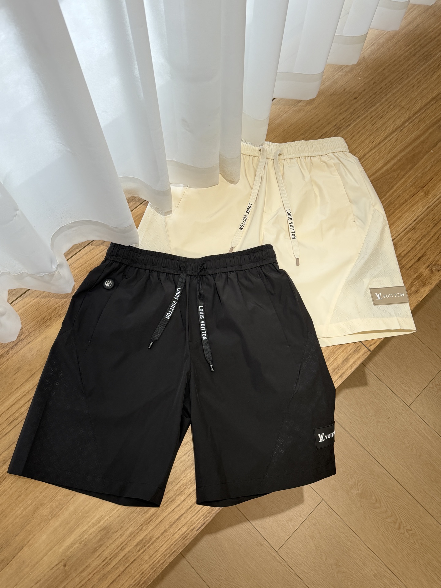 루이비통 남성 반바지 52640