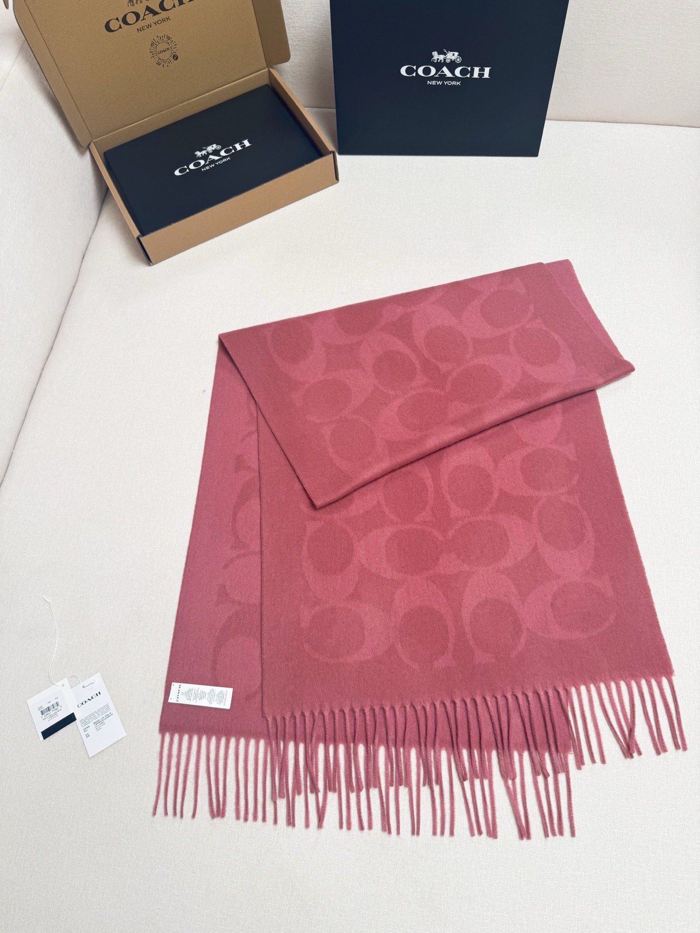 Coach 特批 COACH 正老花花型披肩
