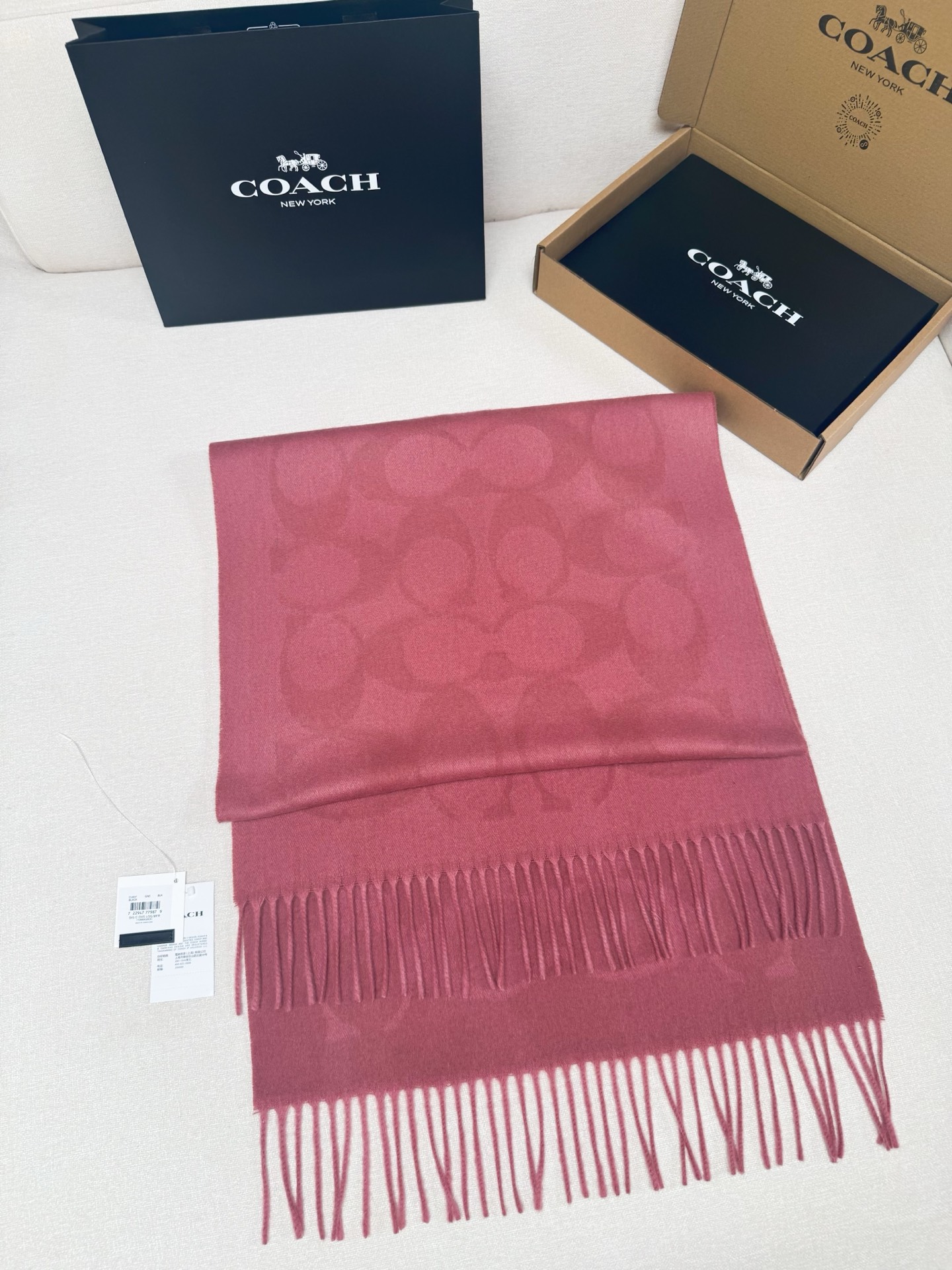 Coach 特批 COACH 正老花花型披肩