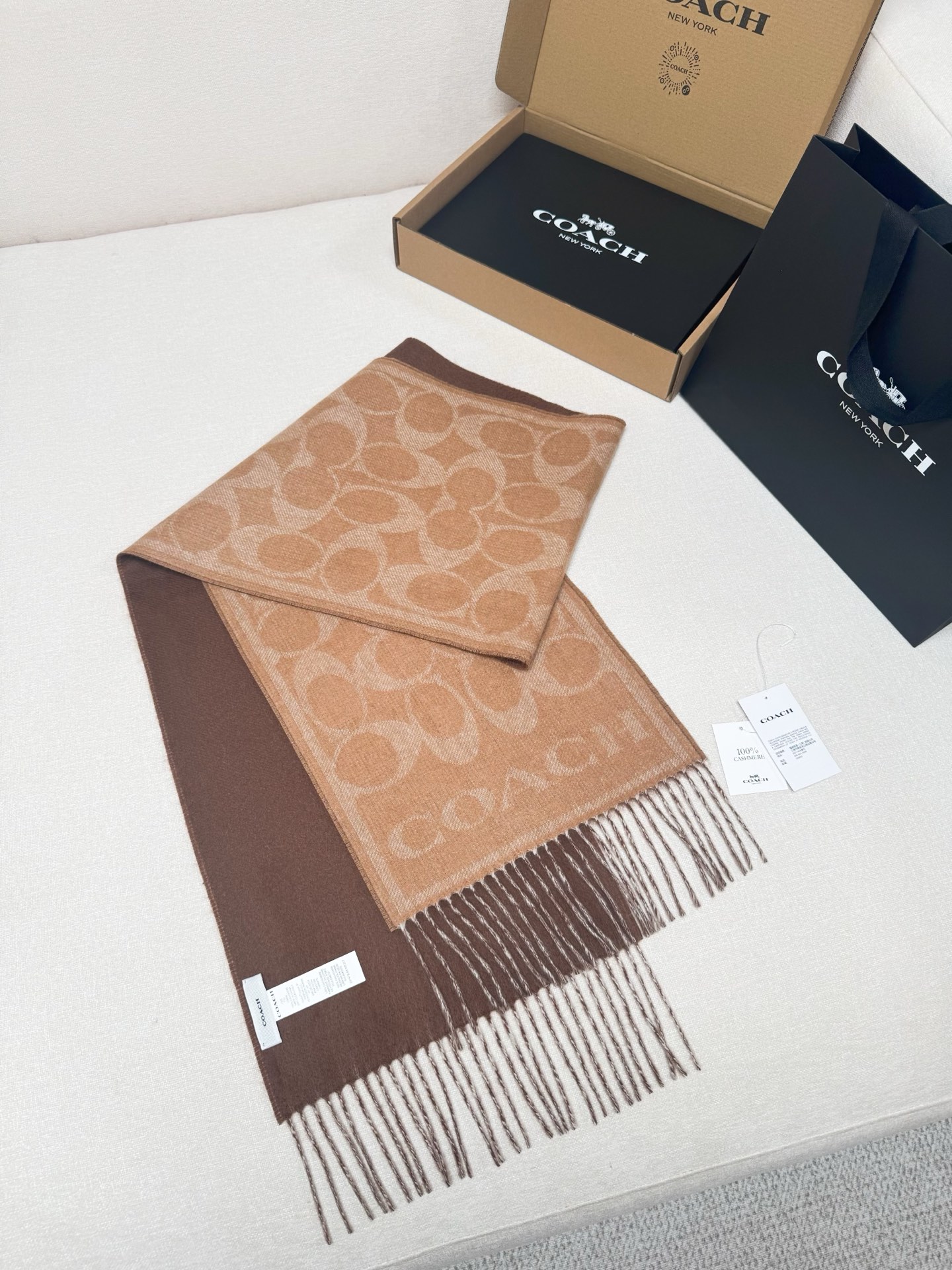 Coach 特批 COACH双面羊绒围巾