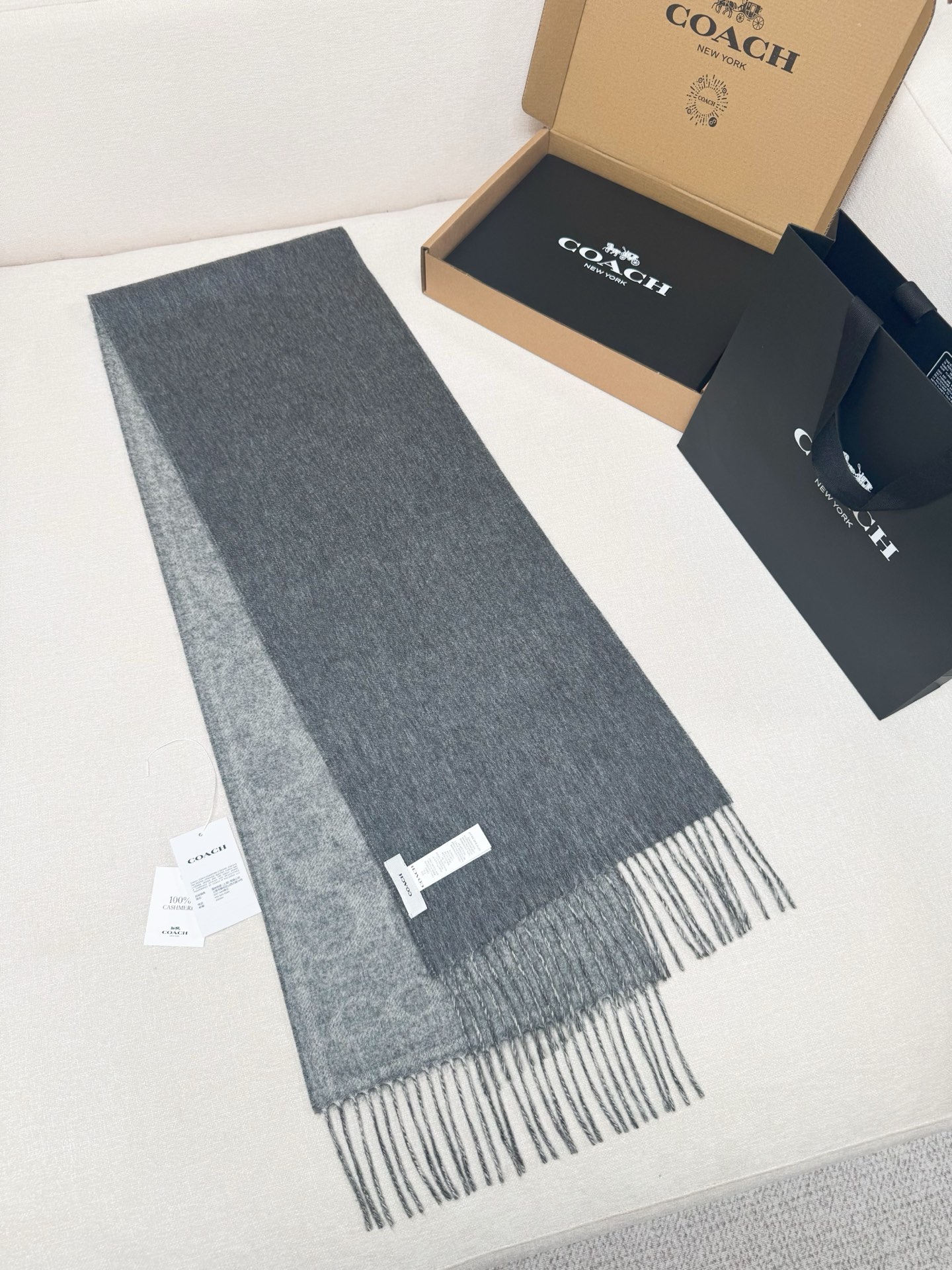 Coach 特批 COACH双面羊绒围巾