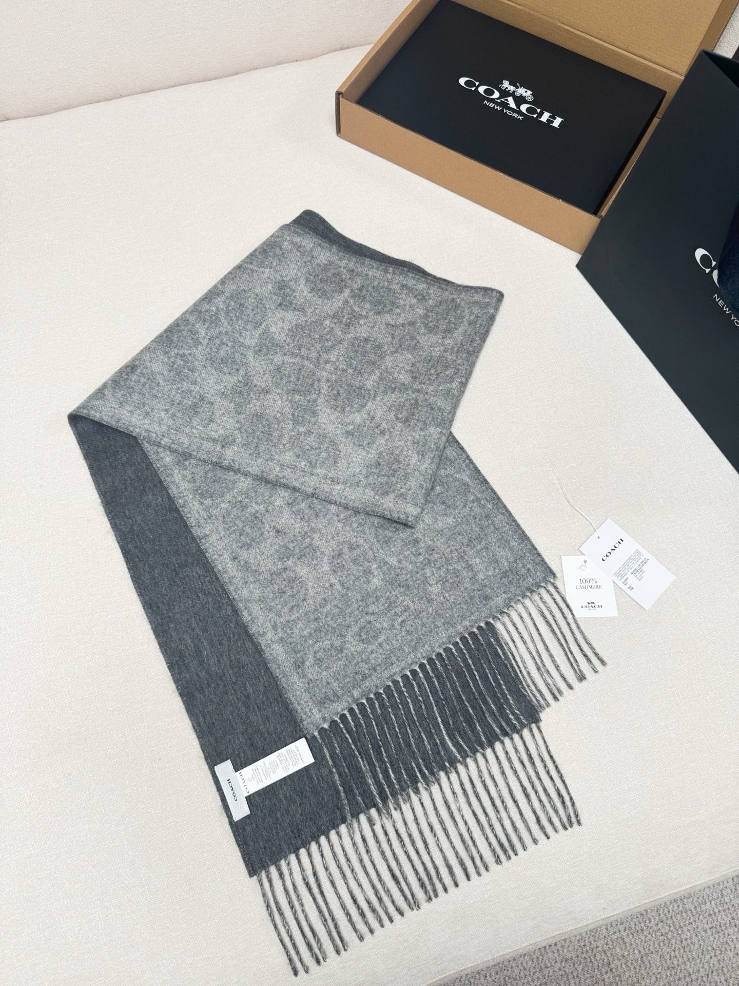 Coach 特批 COACH双面羊绒围巾