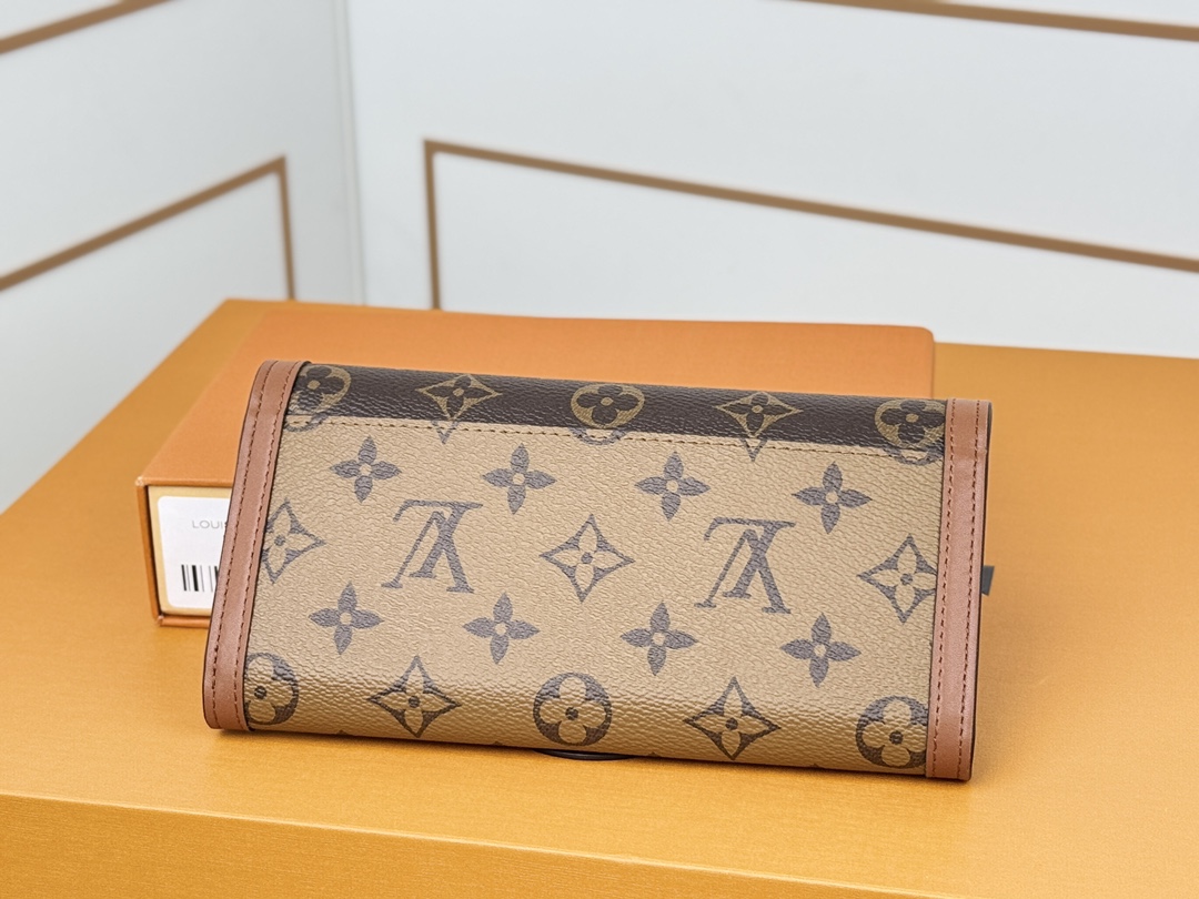 Louis Vuitton M46645 本款 Sarah