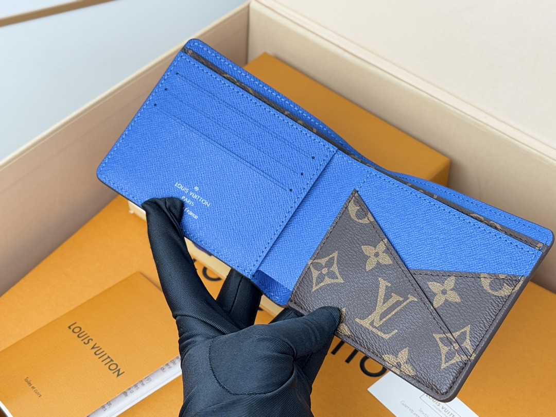 Louis Vuitton M12835蓝以Monogram