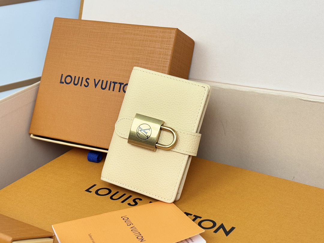 Louis Vuitton M12148 米黄