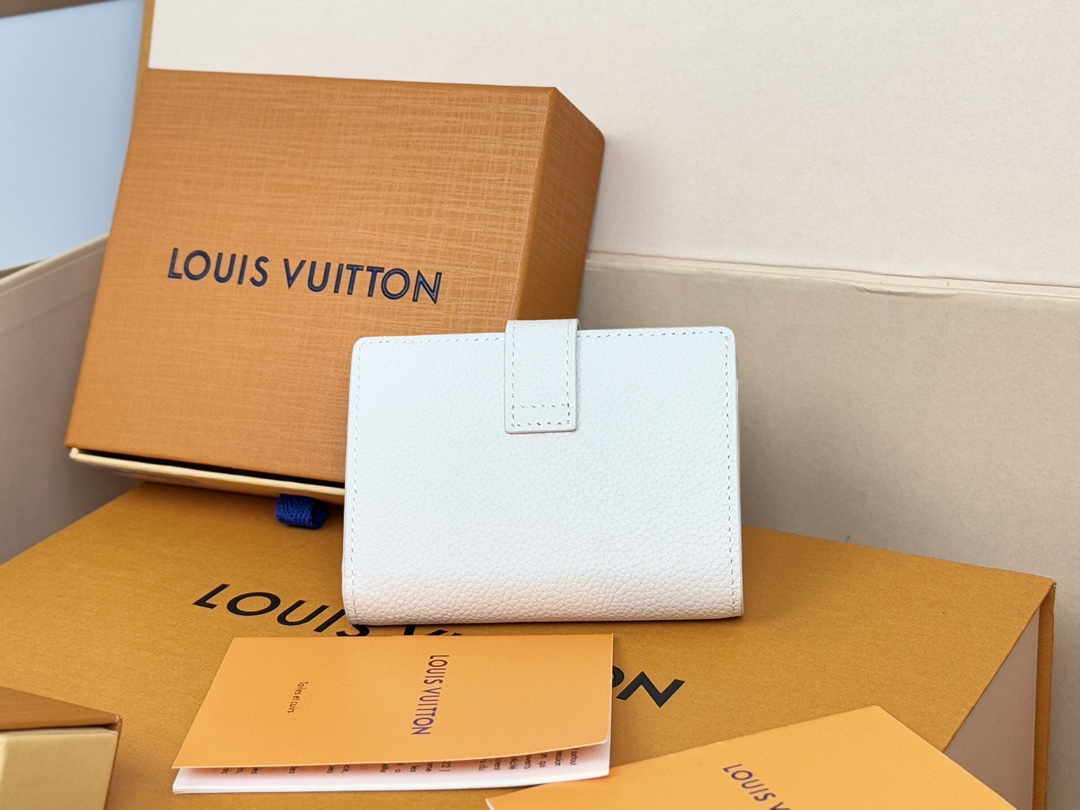 Louis Vuitton M12148 白色