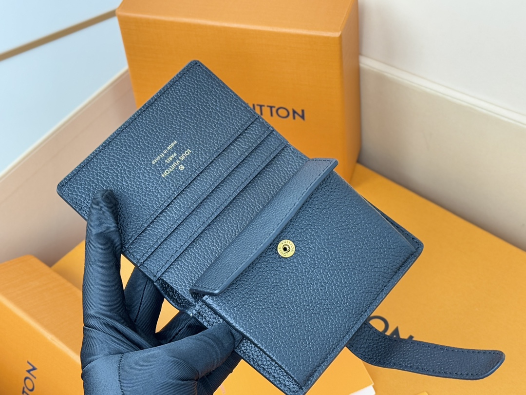 Louis Vuitton M12148 黑色