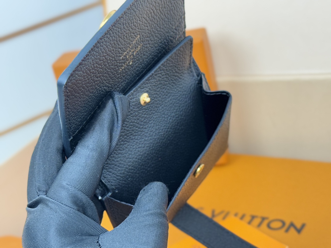 Louis Vuitton M12148 黑色