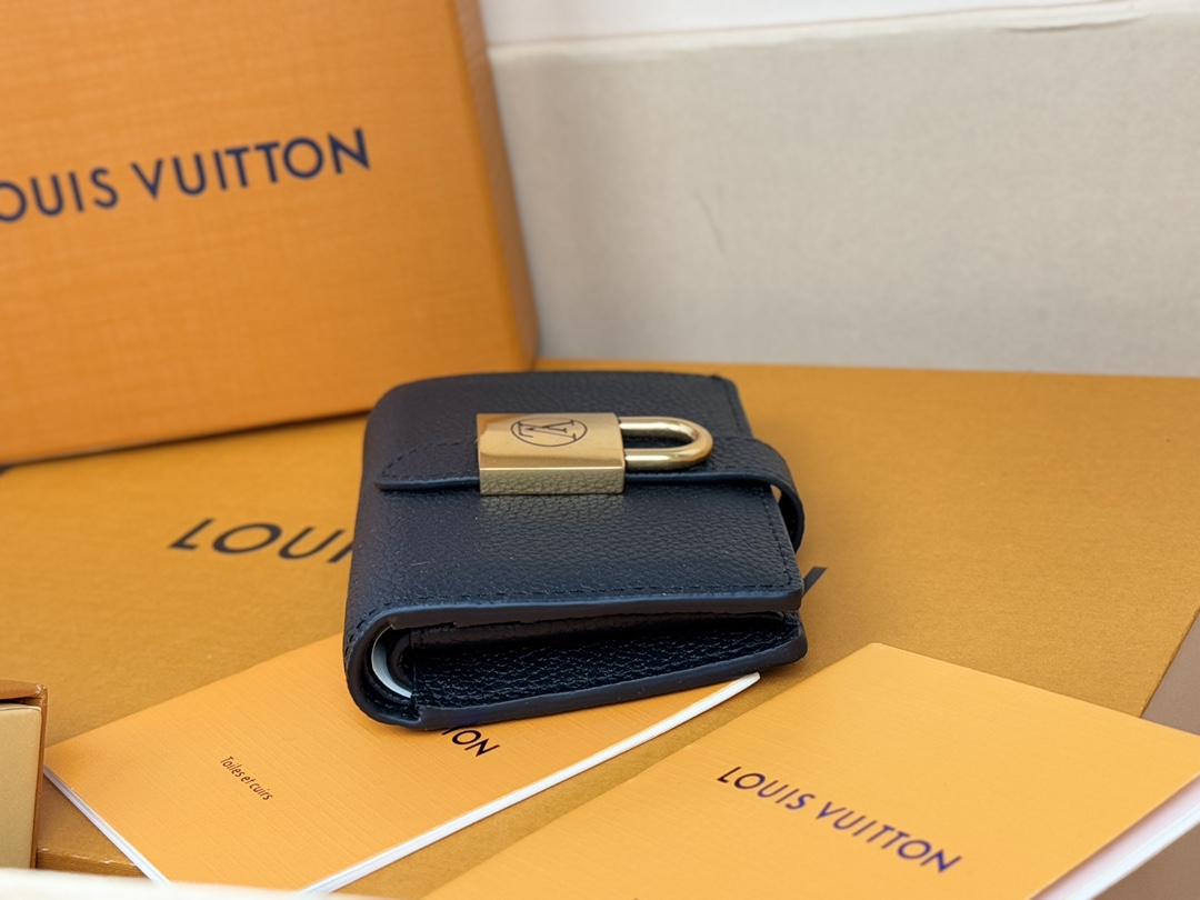 Louis Vuitton M12148 黑色