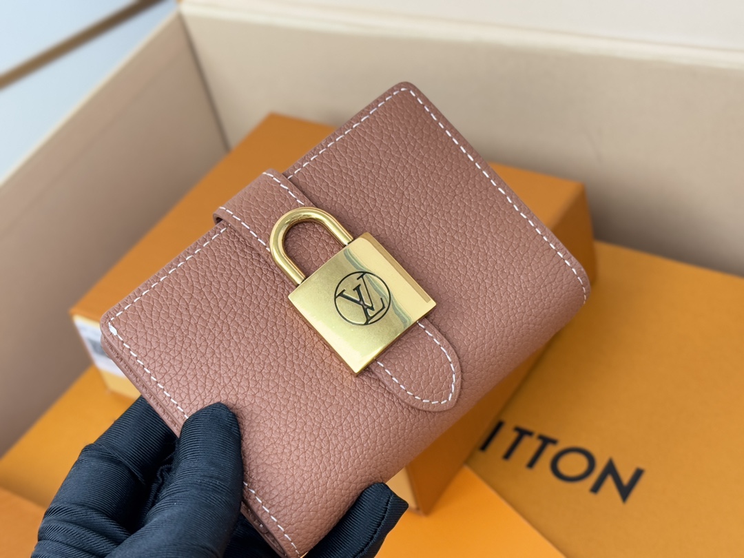 Louis Vuitton M12148棕色