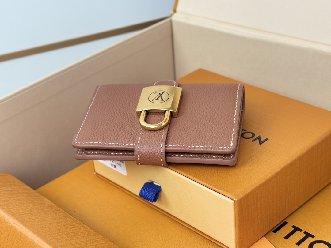Louis Vuitton M12148棕色