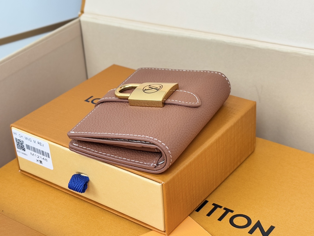 Louis Vuitton M12148棕色