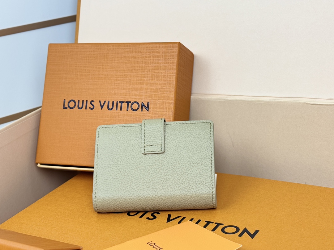 Louis Vuitton M12148 浅绿